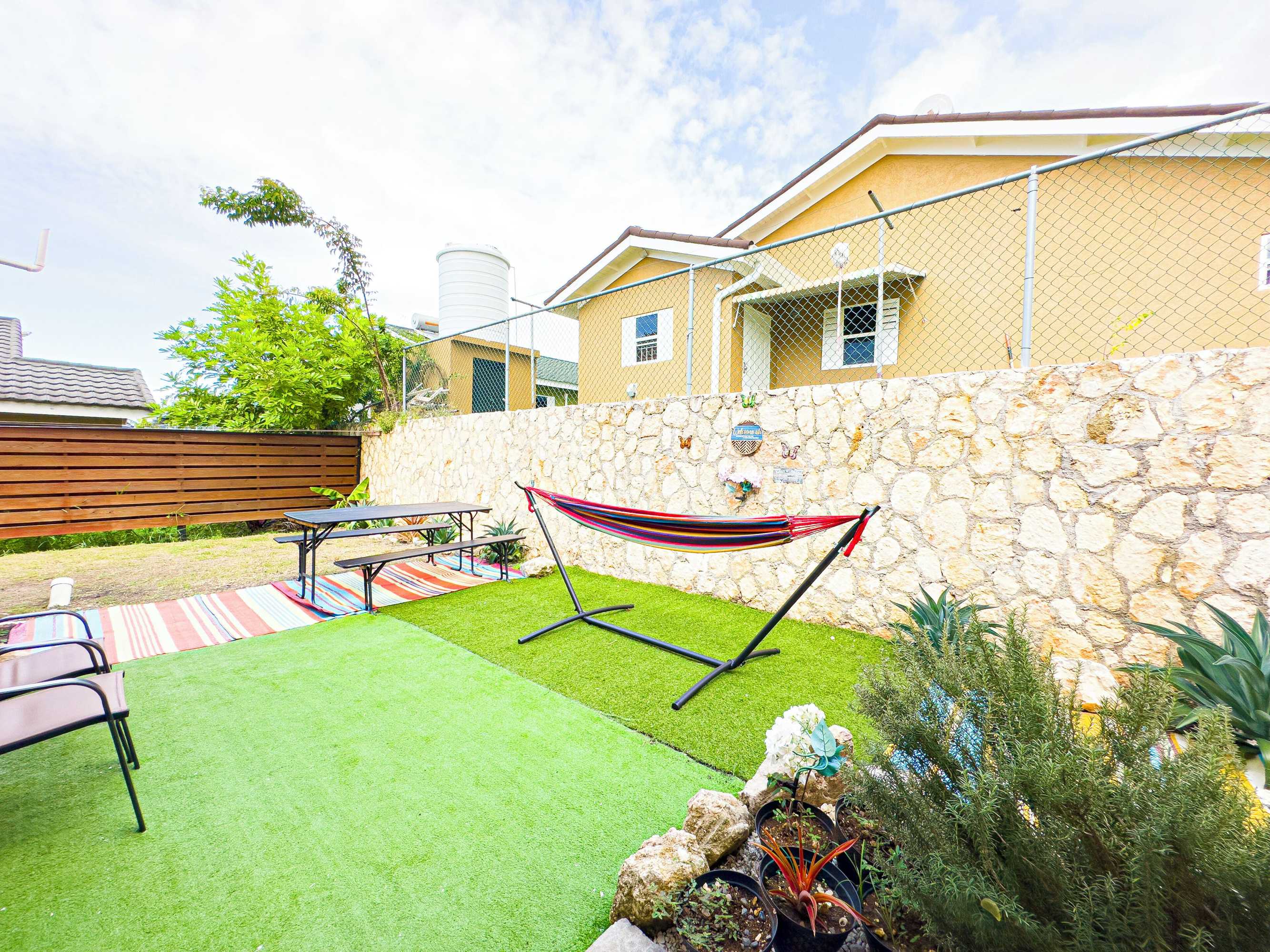 Gift card for Jhadano Villa 3br Pool Shuttle 3 Mins to Beach Gift card for Jhadano Villa 3br Pool Shuttle 3 Mins to Beach