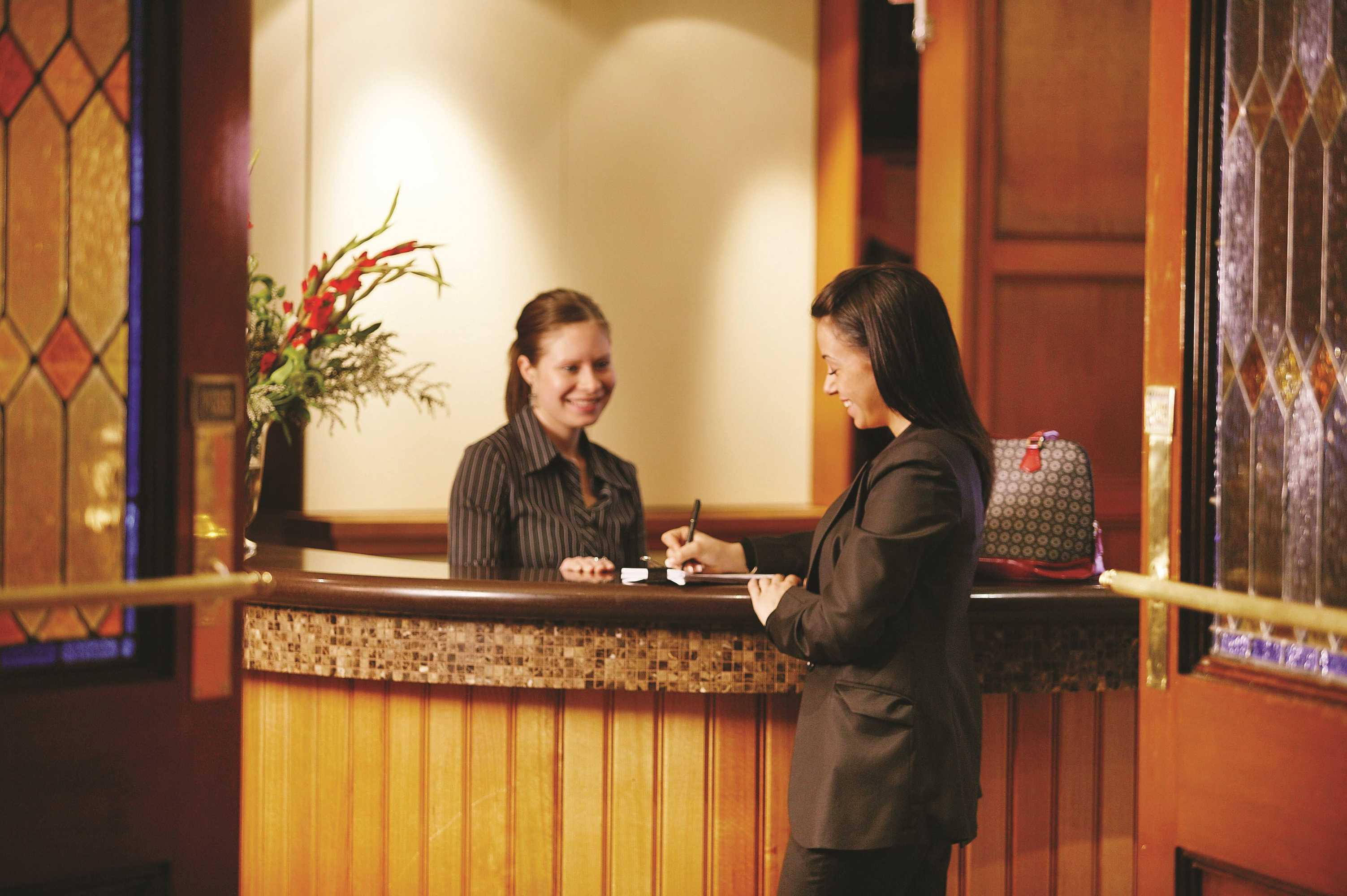 Gift card for Hotel Bruce County Gift card for Hotel Bruce County