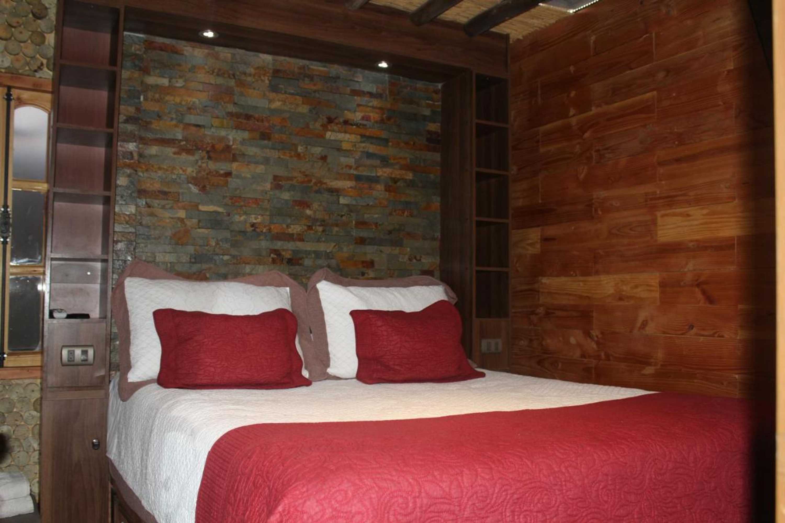 Gift card for Hotel Manada Del Desierto Gift card for Hotel Manada Del Desierto