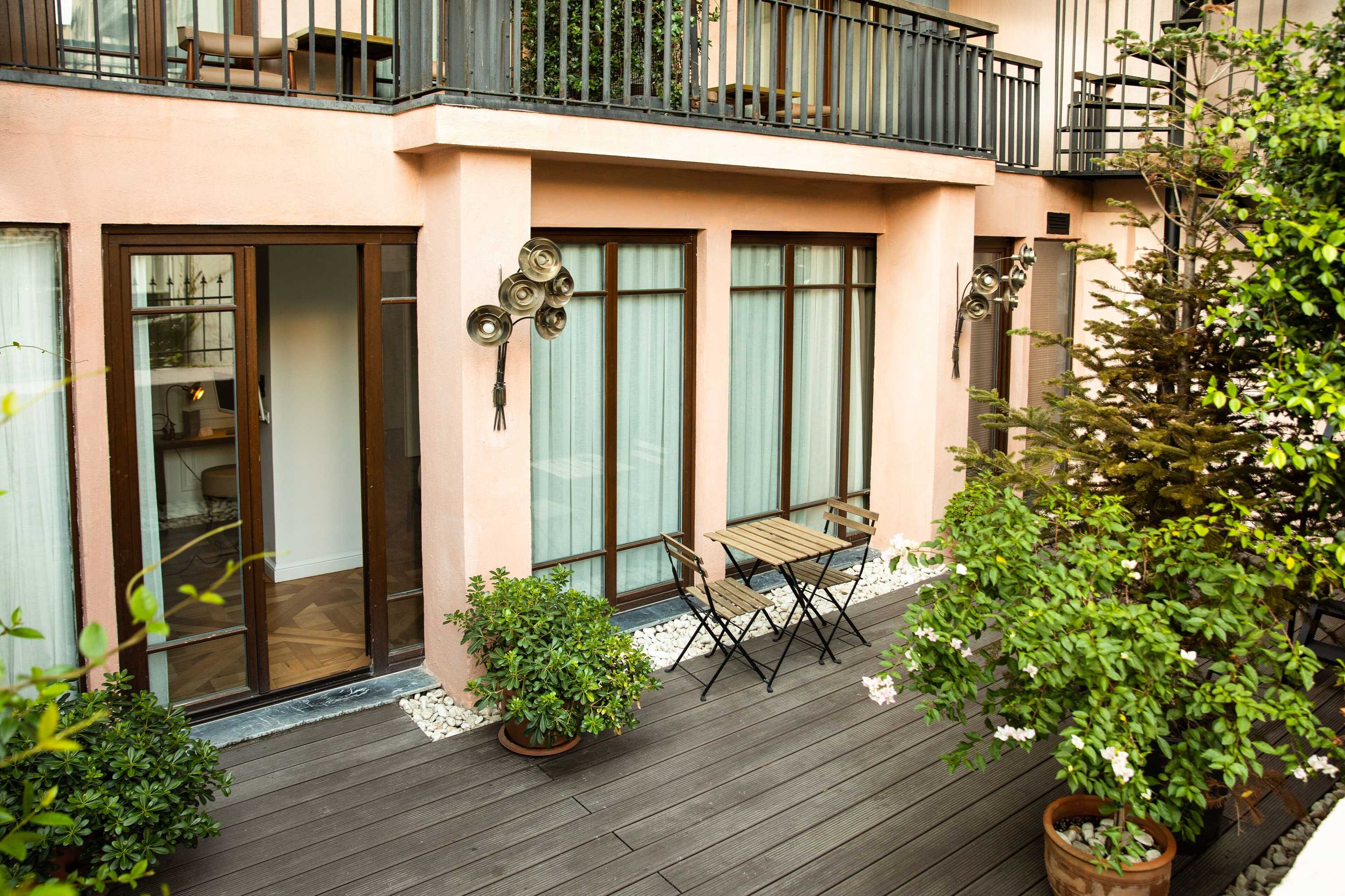 Gift card for Georges Hotel Galata Gift card for Georges Hotel Galata