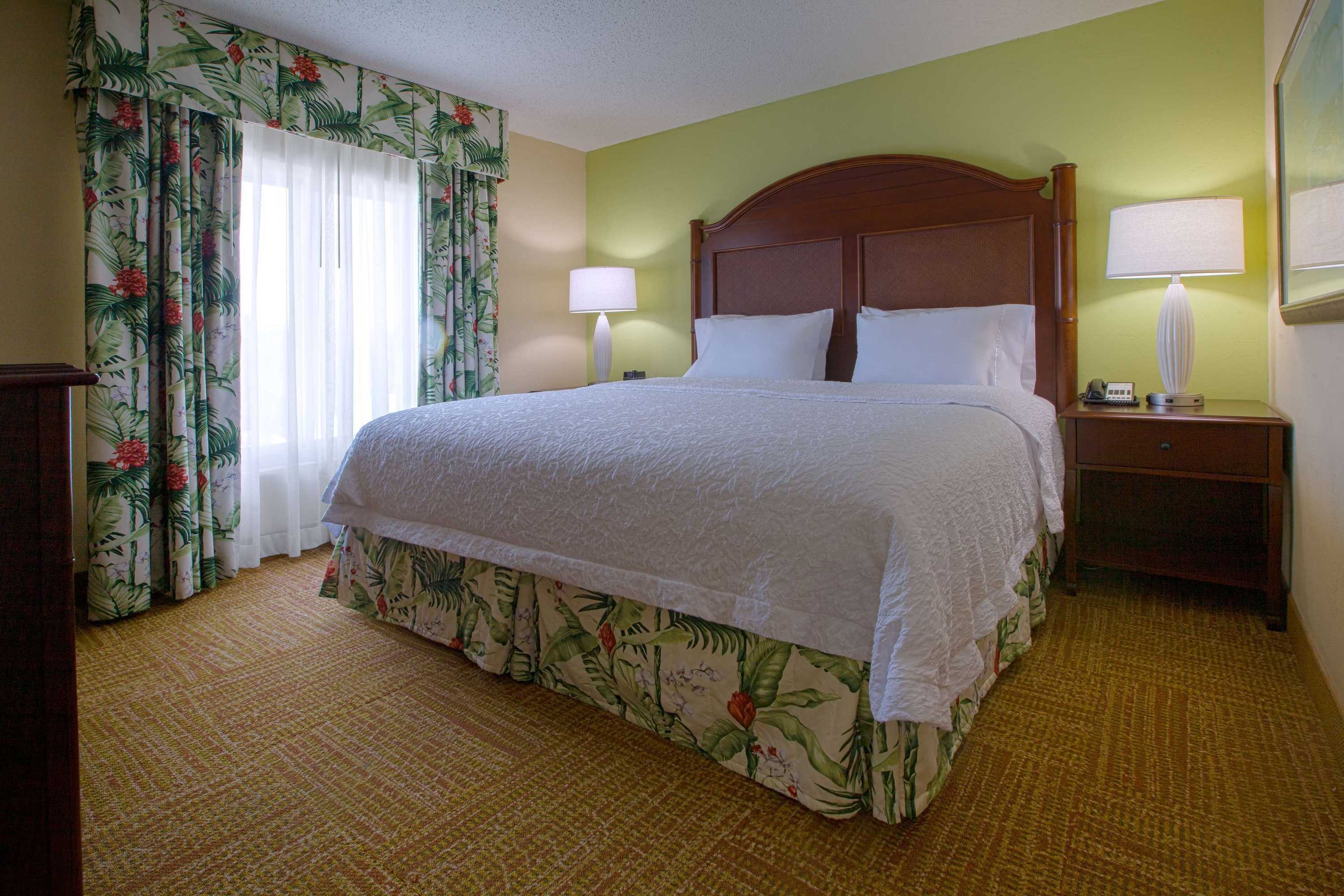 Gift card for Hampton Inn & Suites San Juan Gift card for Hampton Inn & Suites San Juan