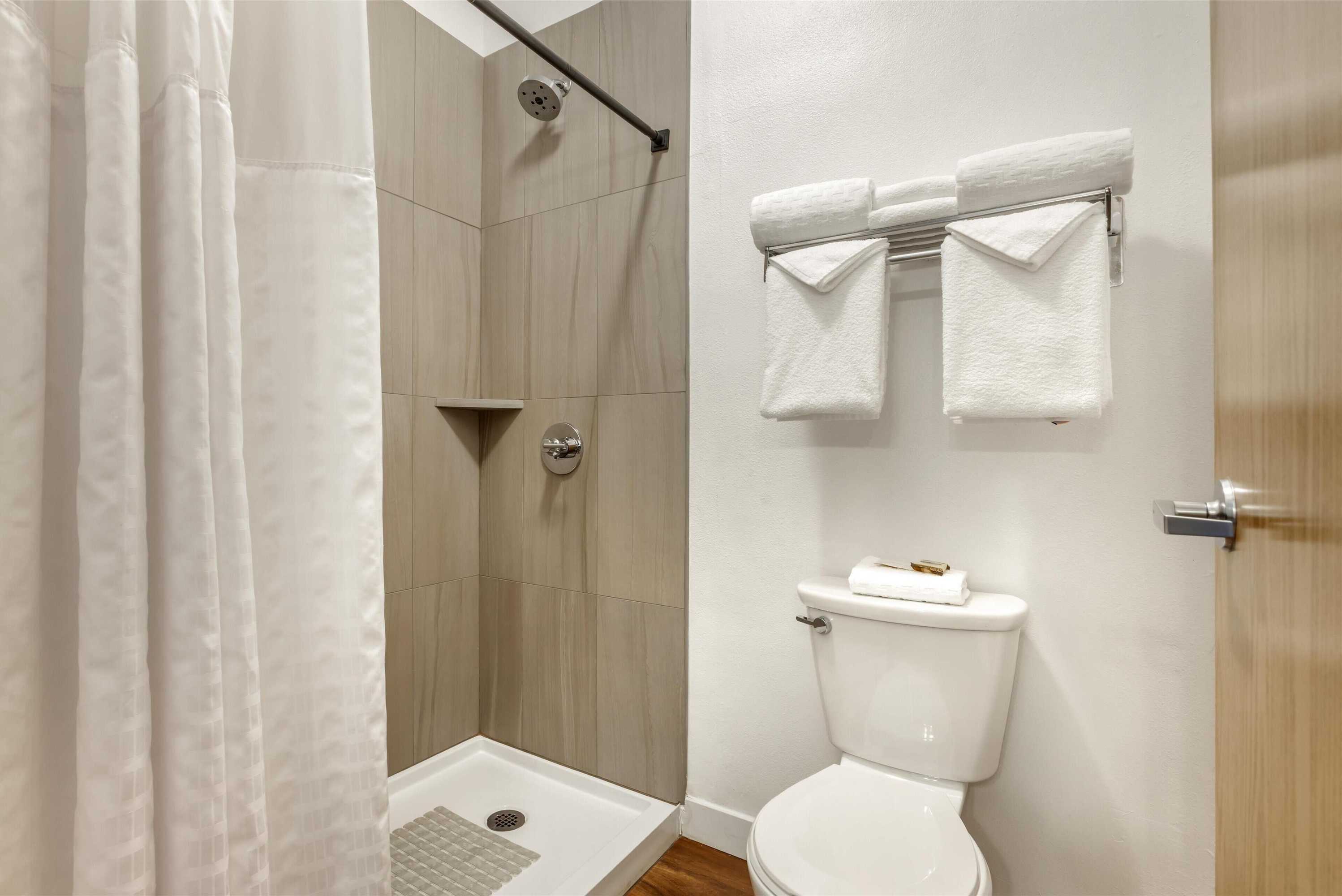 Gift card for Best Western Plus Columbia River Inn