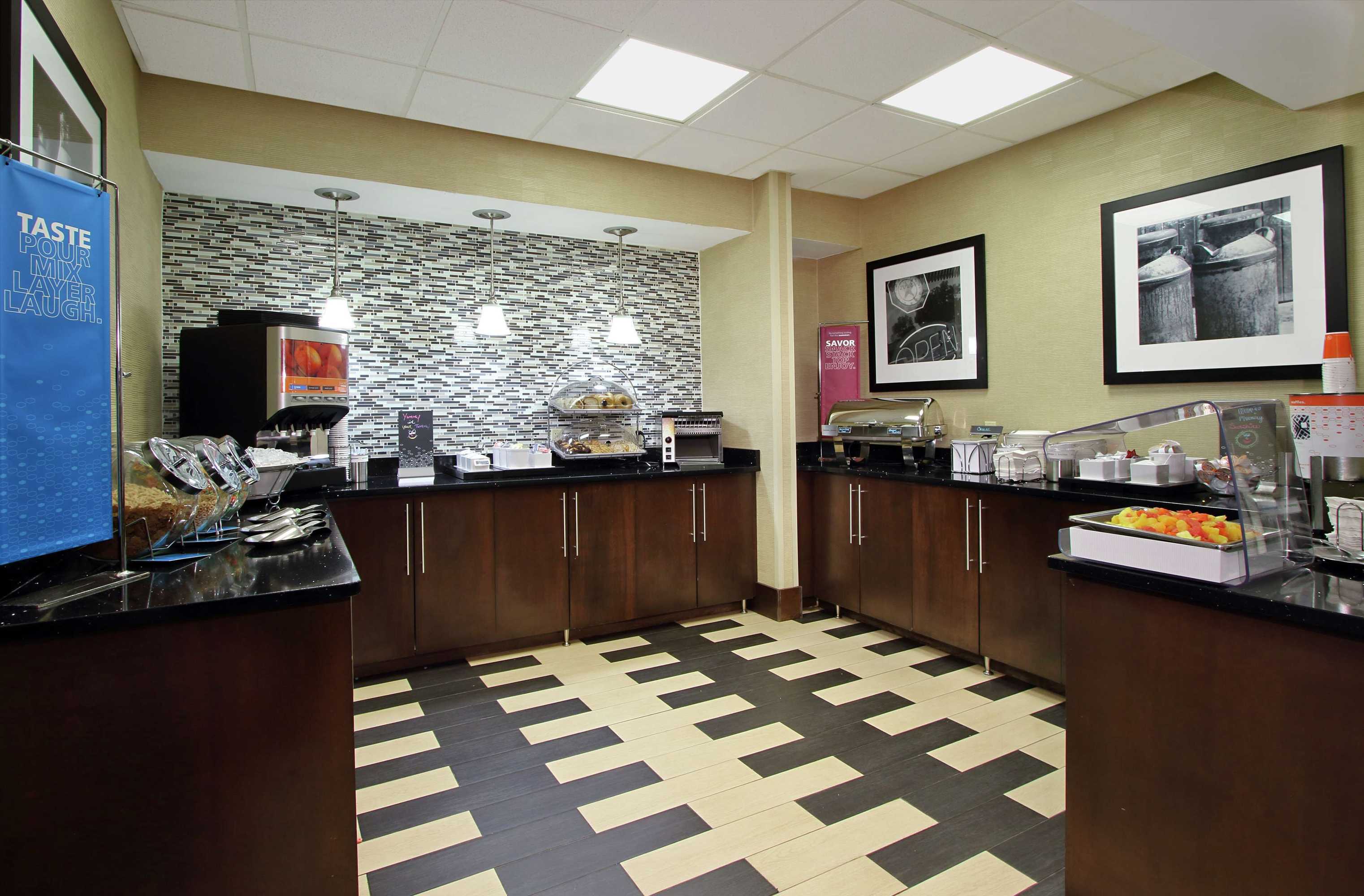 Gift card for Hampton Inn Ashtabula Gift card for Hampton Inn Ashtabula