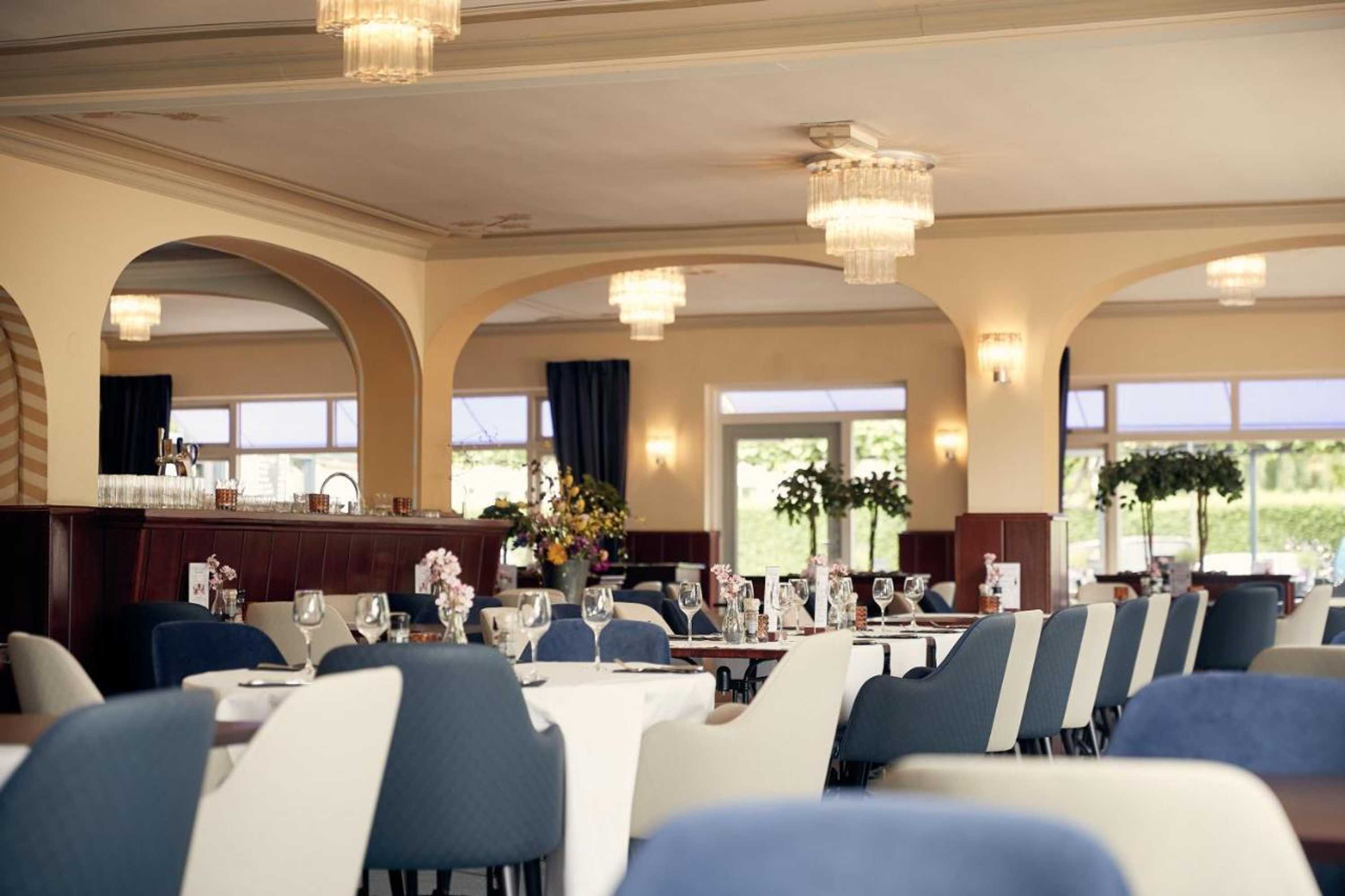 Gift card for Van Der Valk Hotel Hardegarijp - Leeuwarden