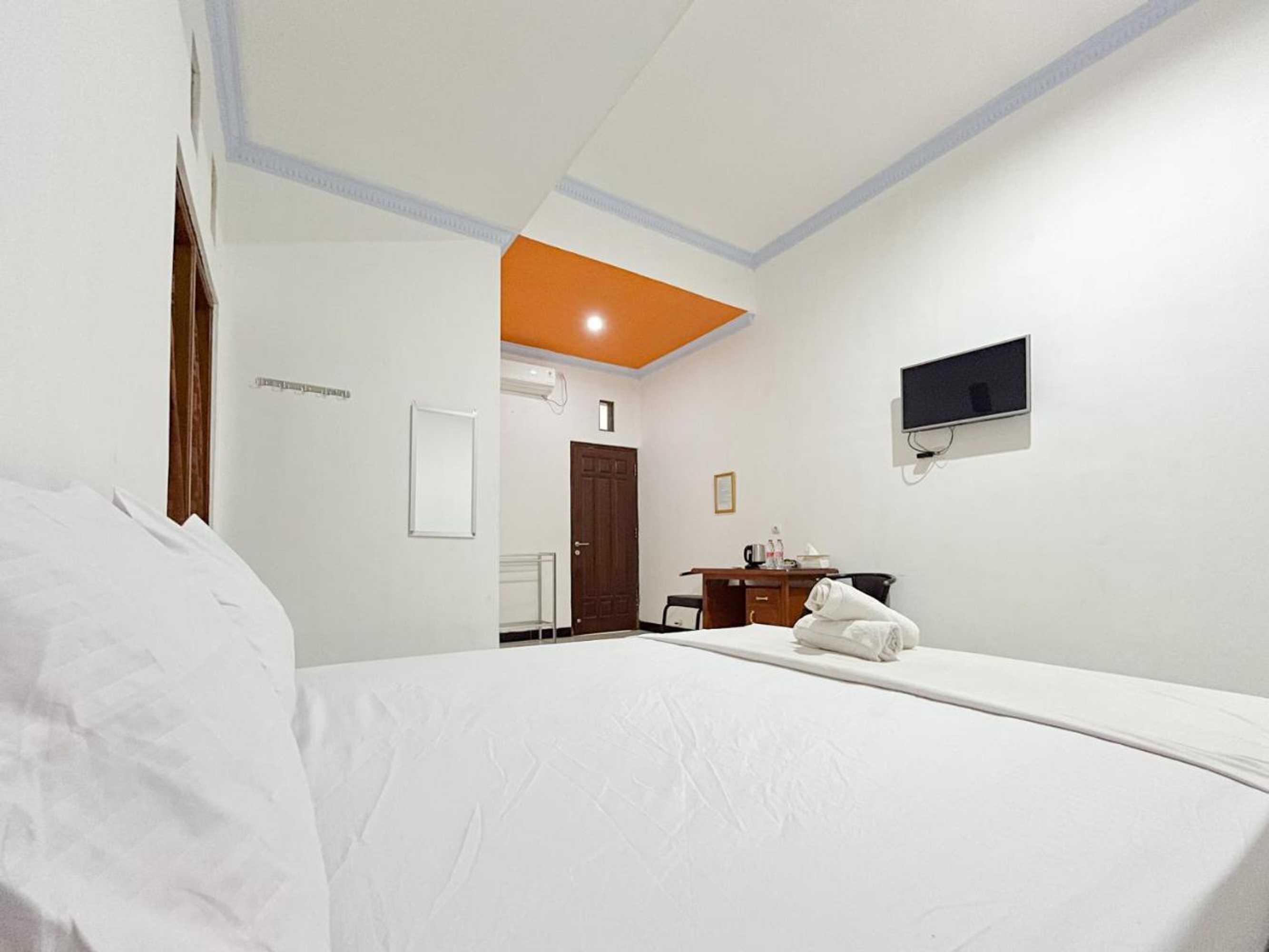 Gift card for Permana Homestay Syariah Mitra Reddoorz