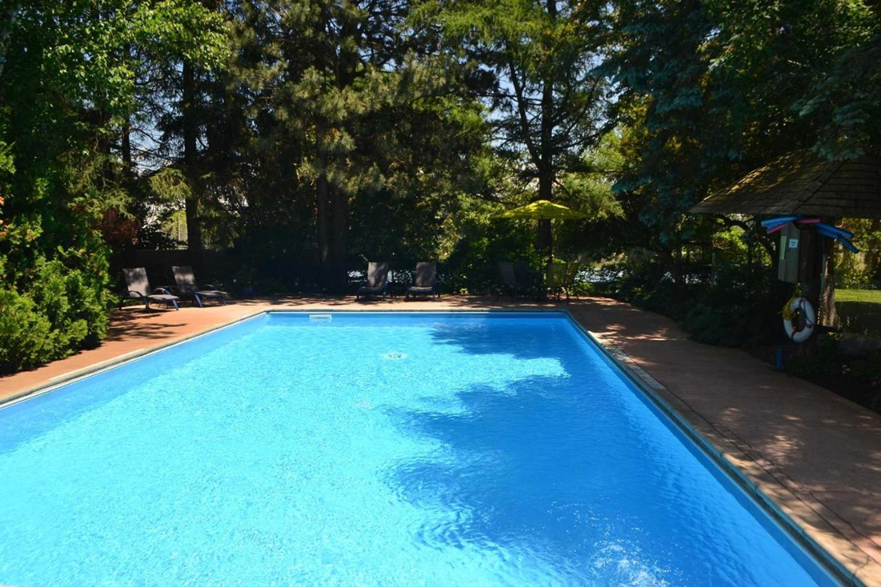 Gift card for Stratford Suburban Motel