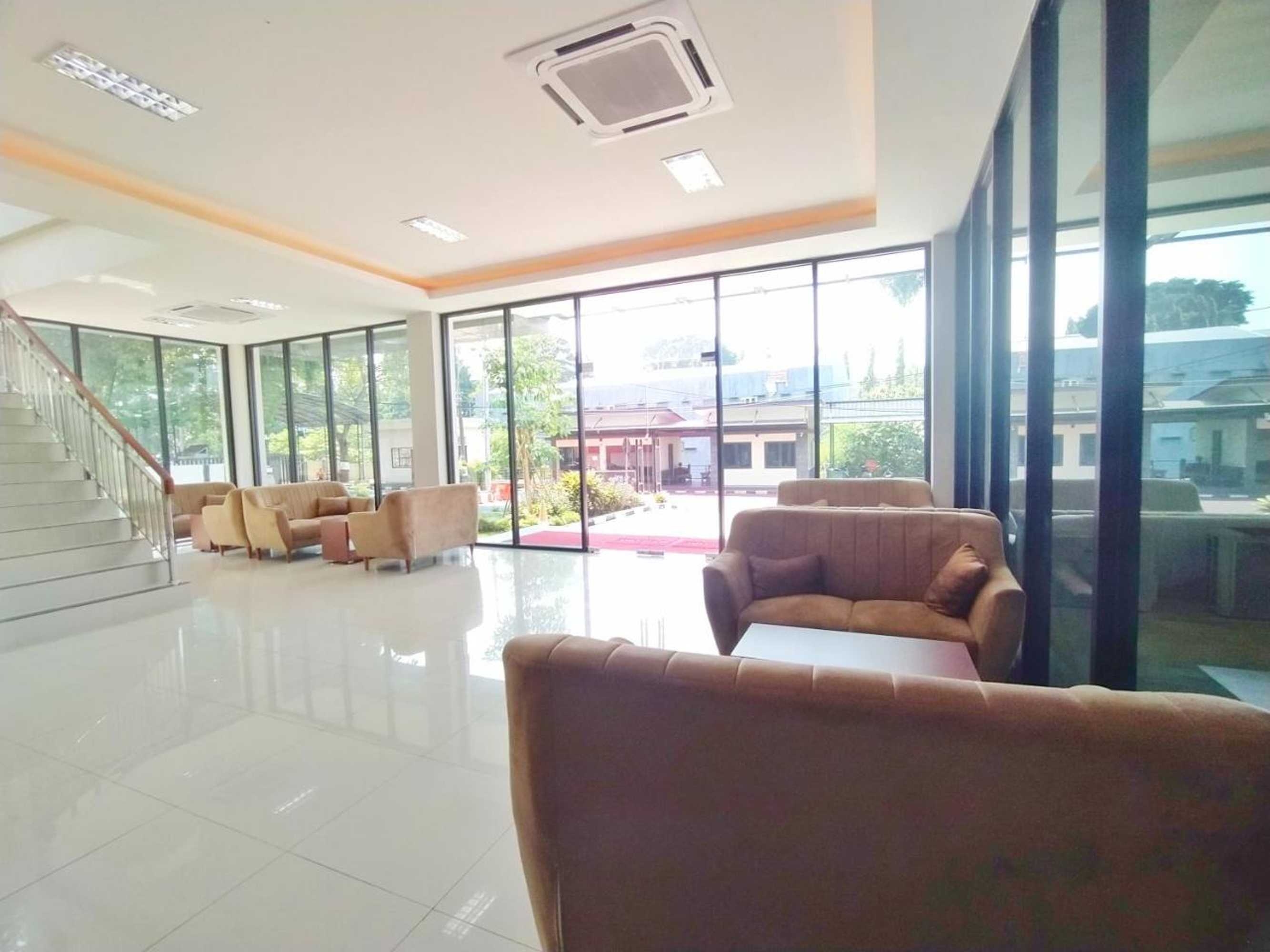 Gift card for Urbanview Wisma Wirasatya Akpol Semarang by Reddoorz Gift card for Urbanview Wisma Wirasatya Akpol Semarang by Reddoorz