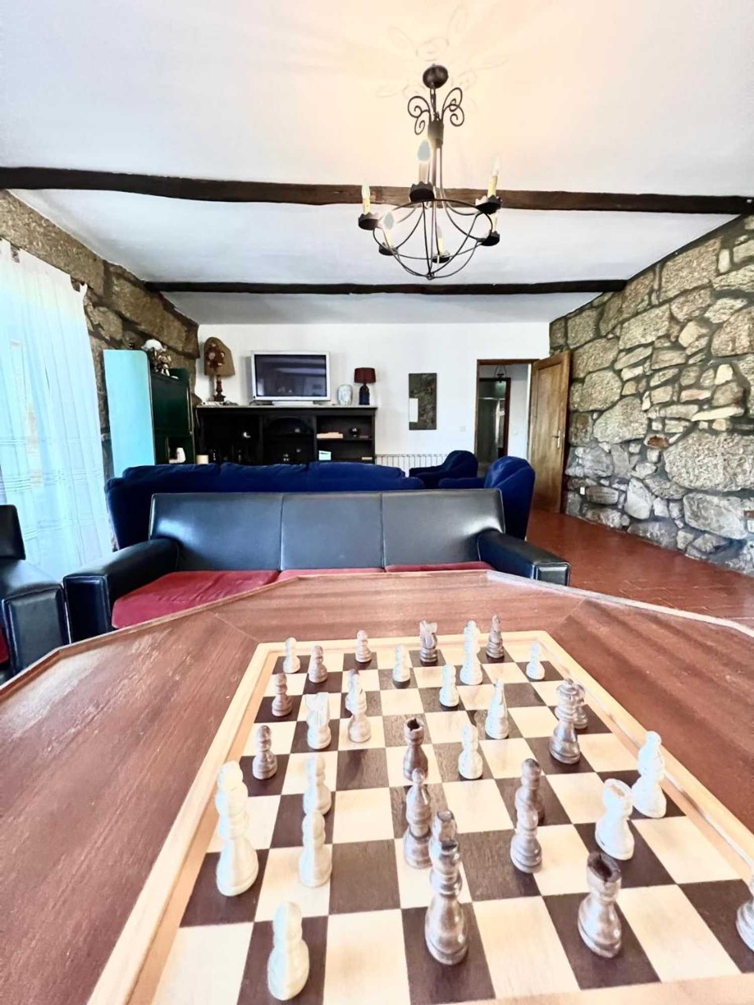 Gift card for Quinta do Casarão by Vinteoito - Casa de Campo Com Piscina