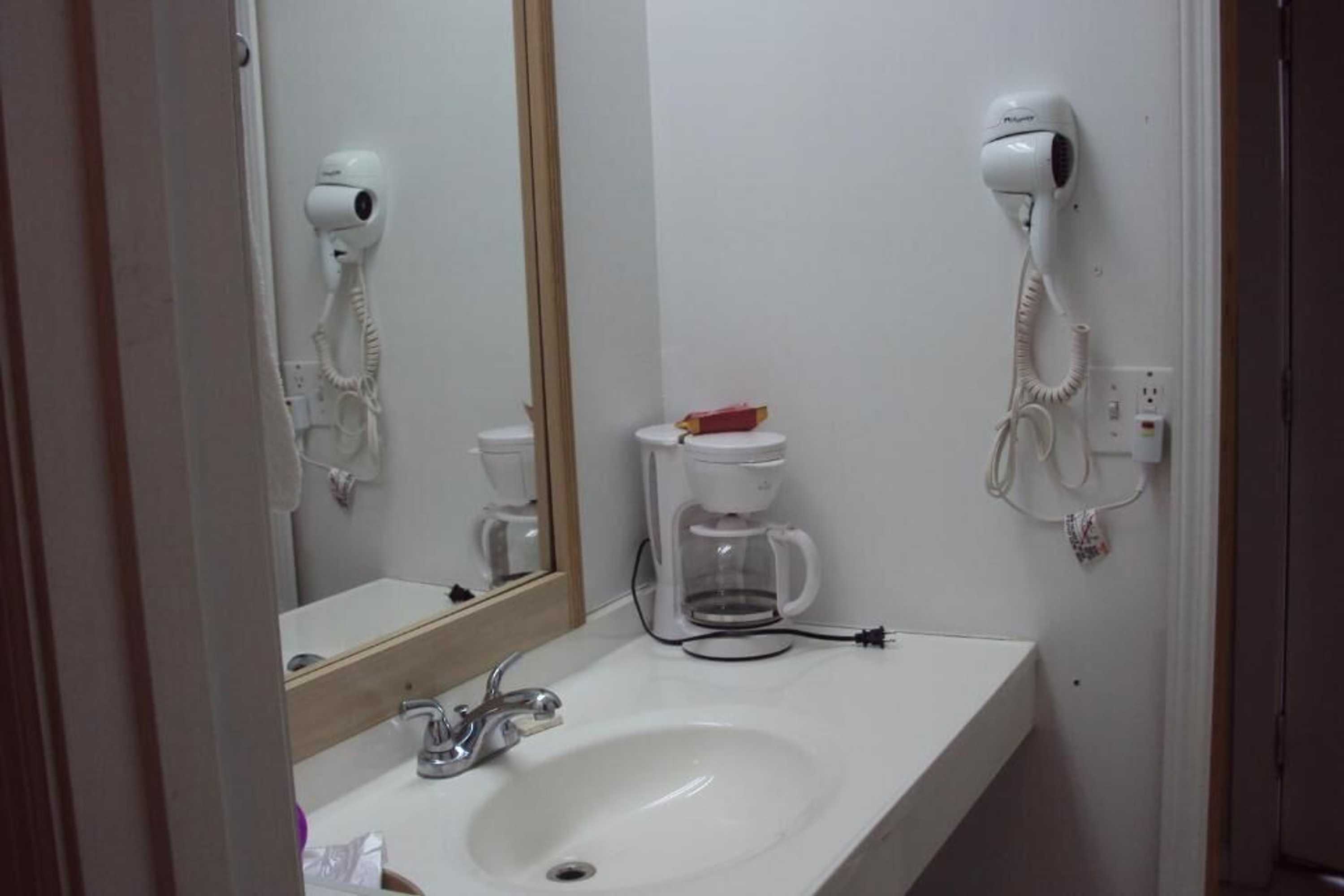 Gift card for Dixie Plaza Hotel