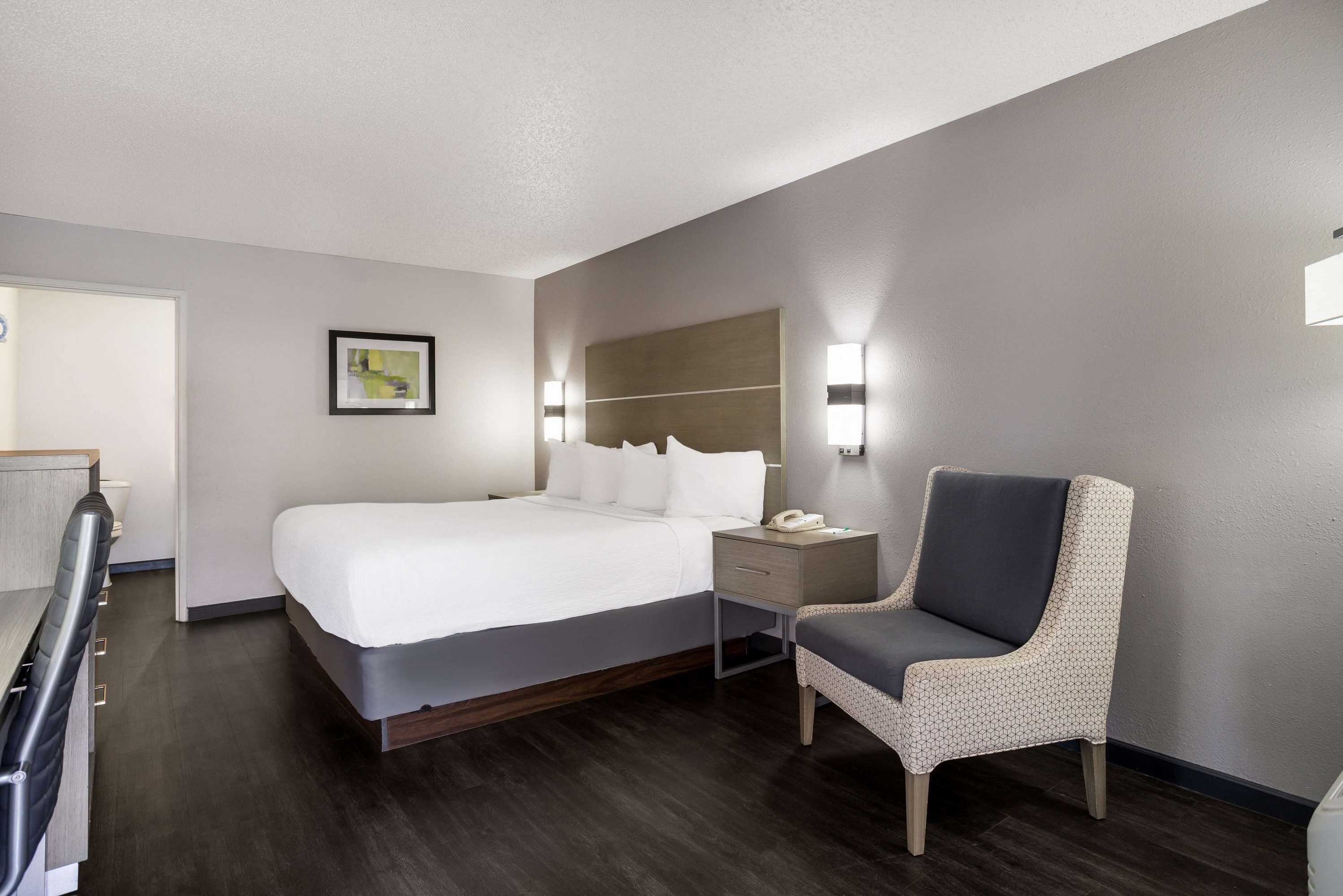 Gift card for Surestay Hotel by Best Western Grants Gift card for Surestay Hotel by Best Western Grants
