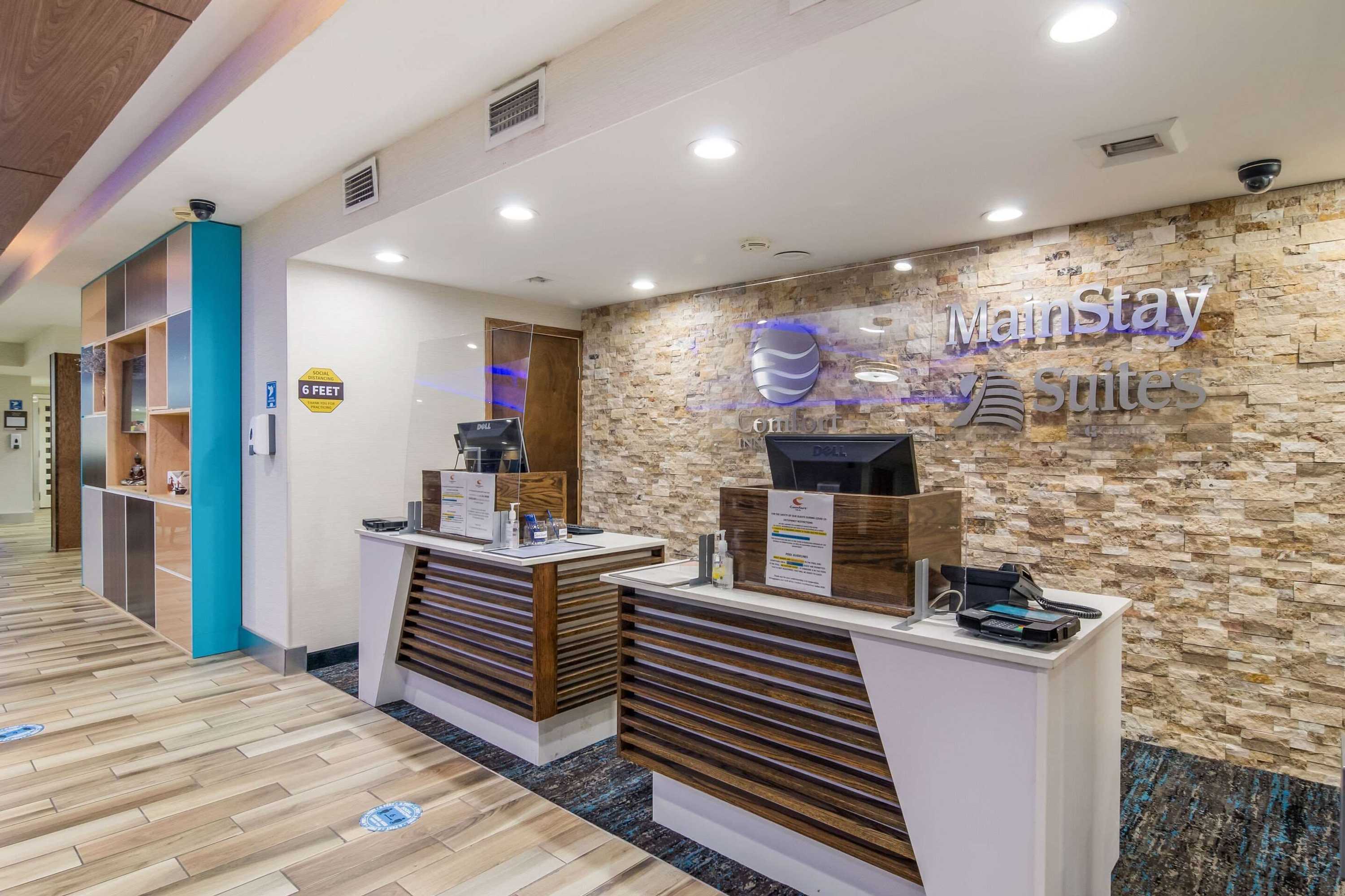 Gift card for Comfort Inn & Suites Gift card for Comfort Inn & Suites