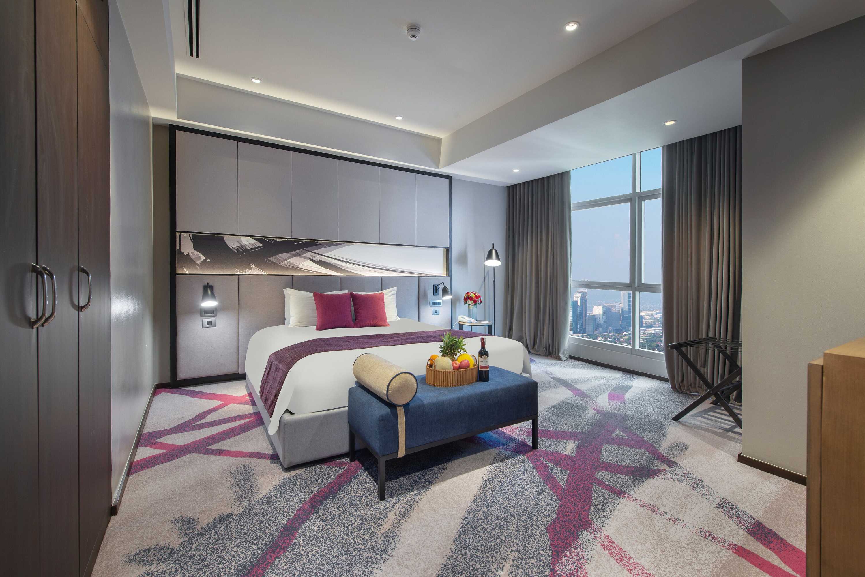 Gift card for Crowne Plaza Manila Galleria by Ihg Gift card for Crowne Plaza Manila Galleria by Ihg