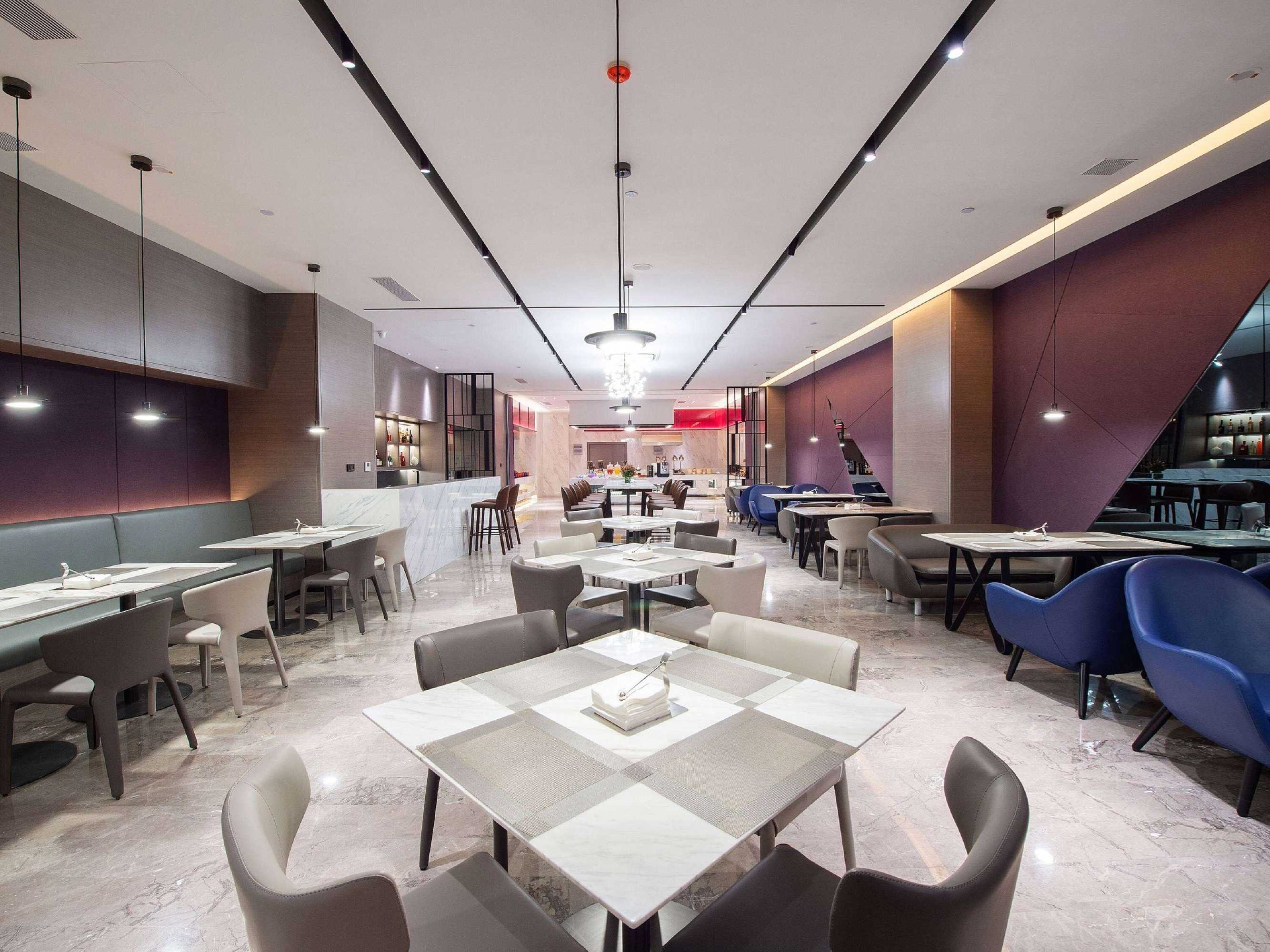 Gift card for Mercure Harbin Central Street Sophia Church Gift card for Mercure Harbin Central Street Sophia Church