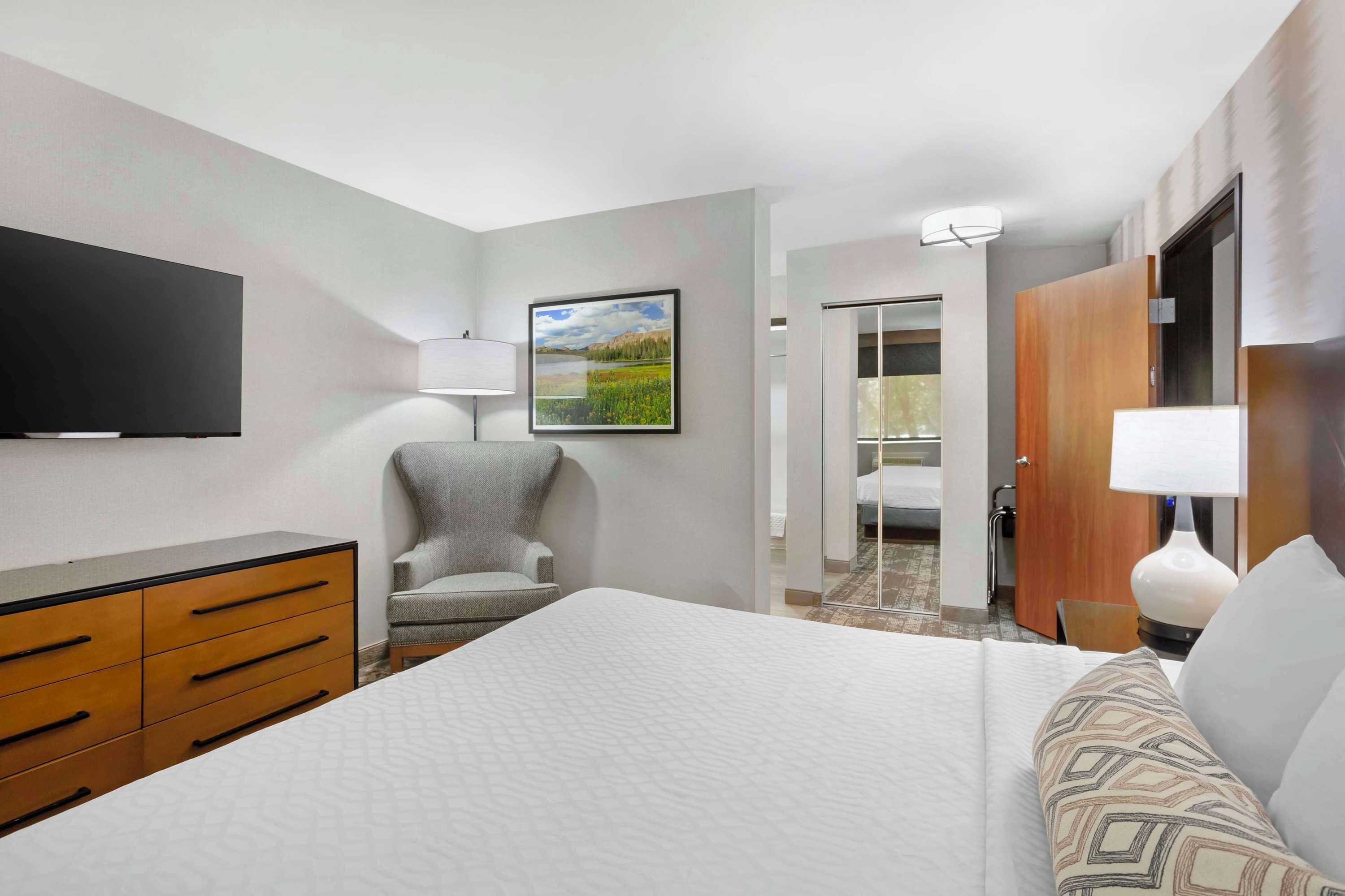 Gift card for Best Western Holiday Hills Gift card for Best Western Holiday Hills