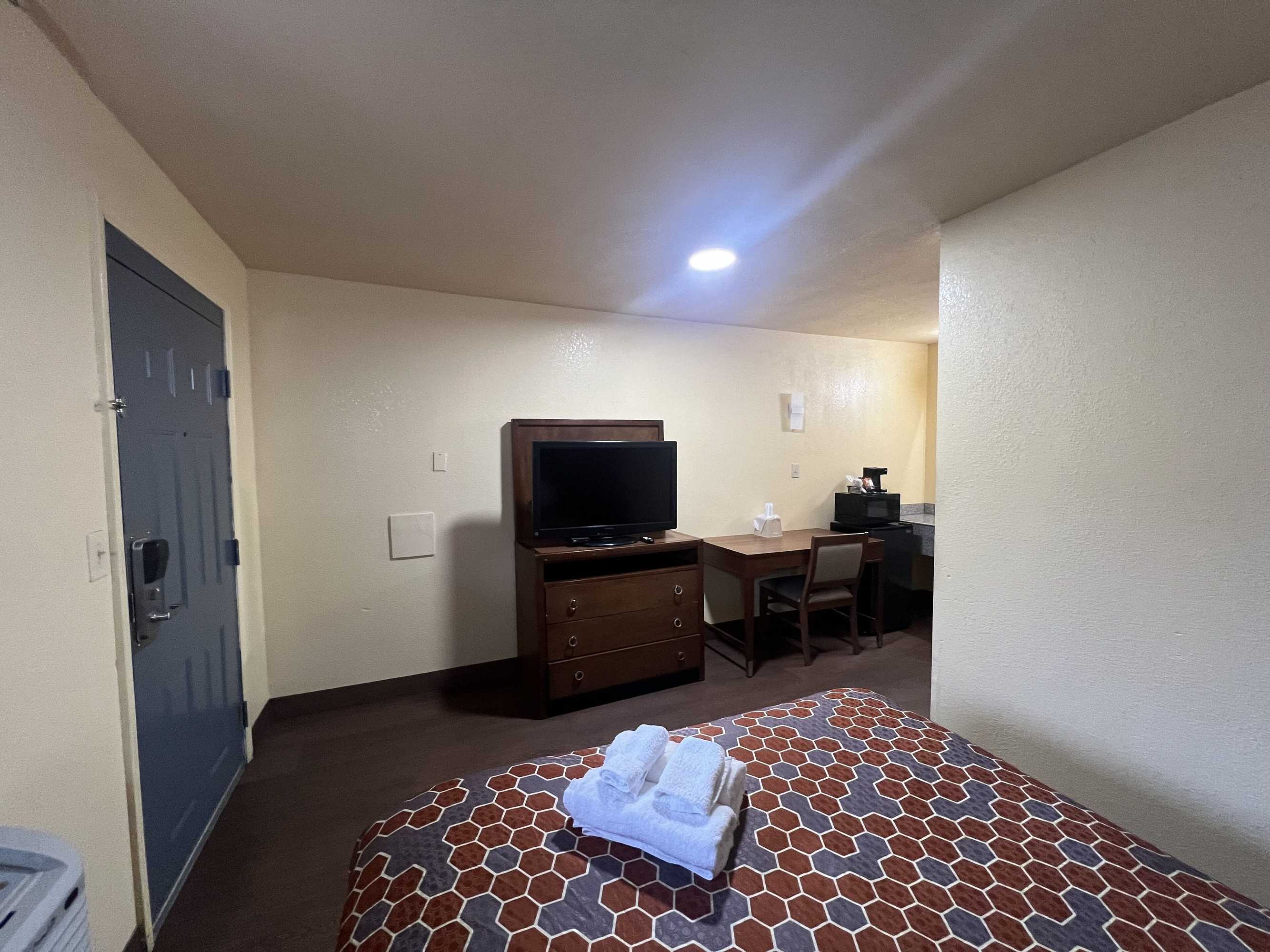 Gift card for Rodeway Inn & Suites East Gift card for Rodeway Inn & Suites East