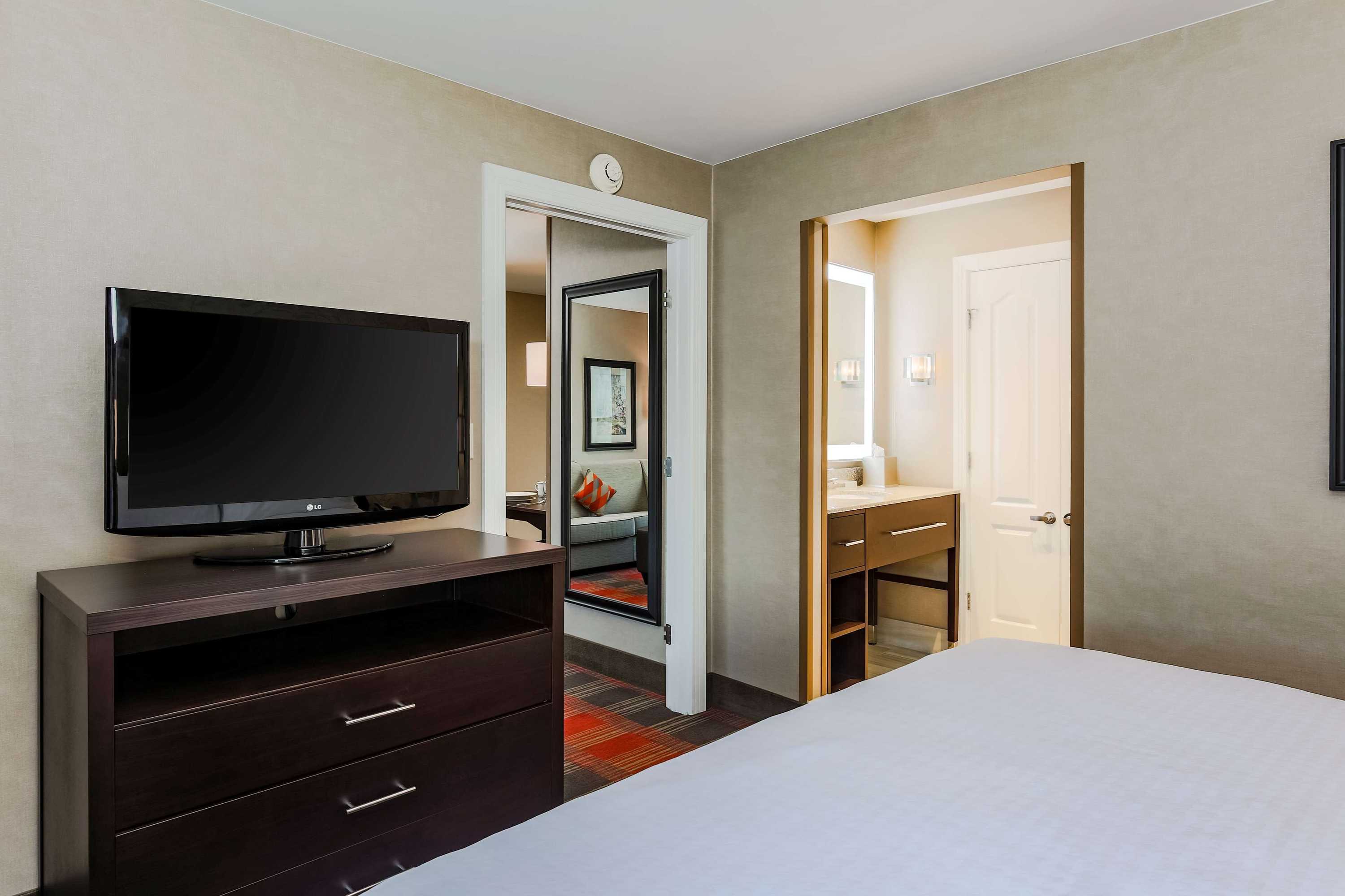 Gift card for Homewood Suites Melville Gift card for Homewood Suites Melville