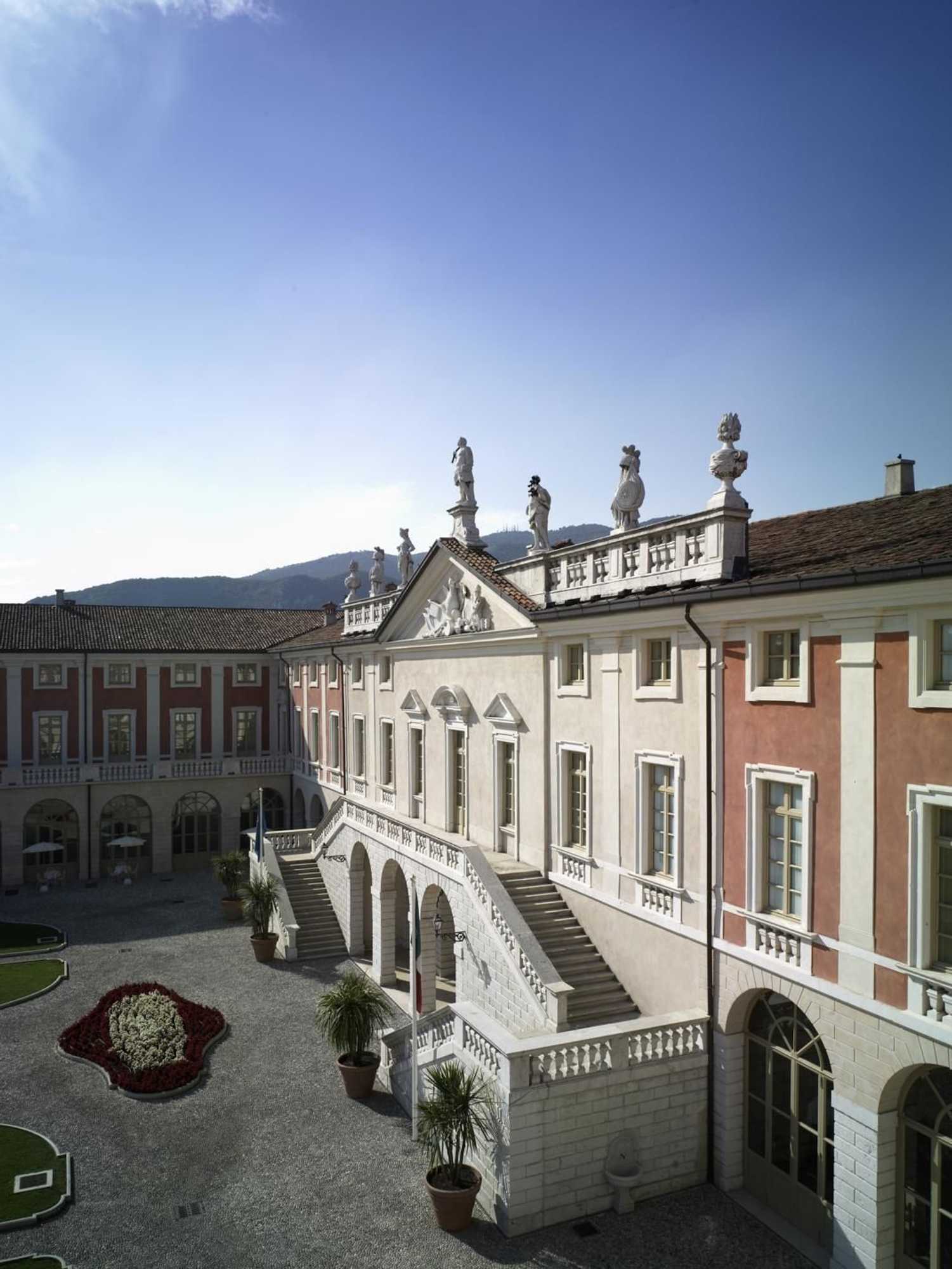 Gift card for Villa Fenaroli Palace Hotel Gift card for Villa Fenaroli Palace Hotel