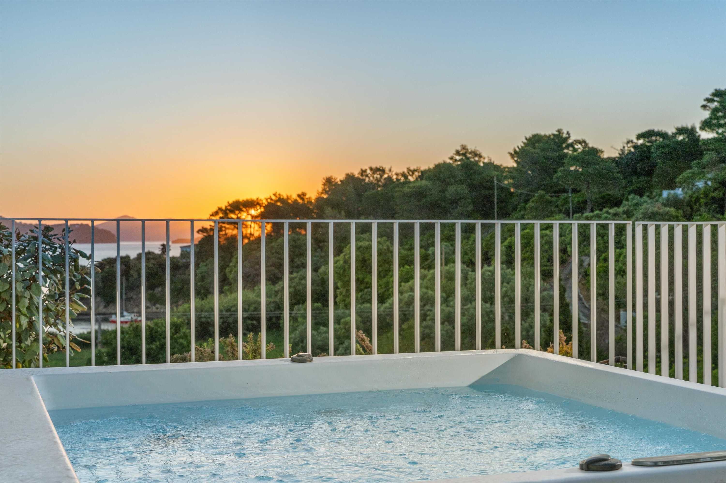 Gift card for Radisson Resort Plaza Skiathos Gift card for Radisson Resort Plaza Skiathos