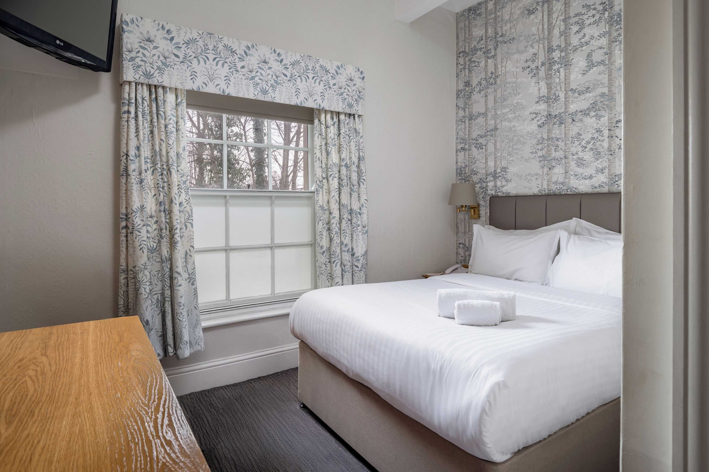 Gift card for Reigate Manor Gift card for Reigate Manor