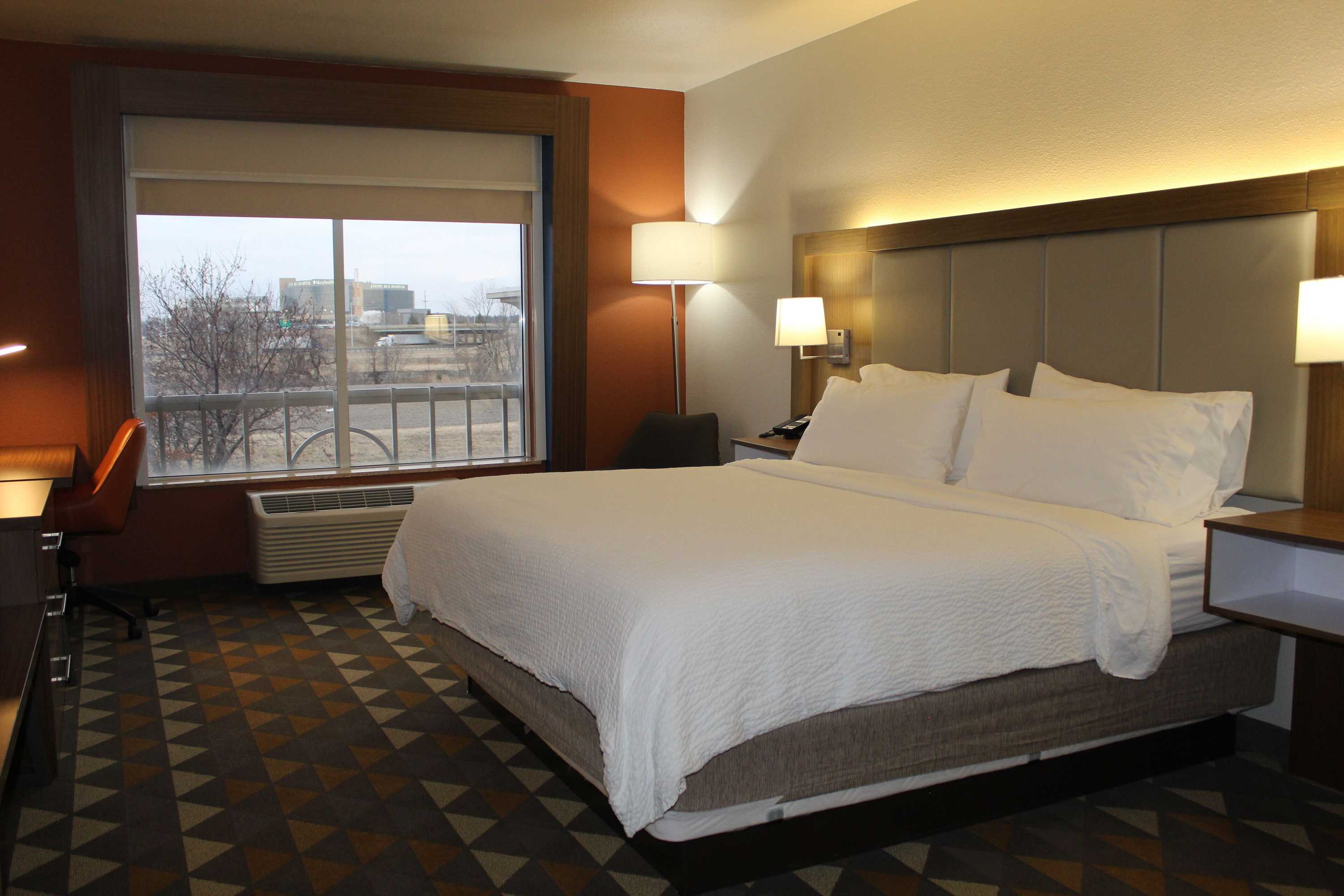 Gift card for Holiday Inn Express & Suites Beloit by Ihg Gift card for Holiday Inn Express & Suites Beloit by Ihg