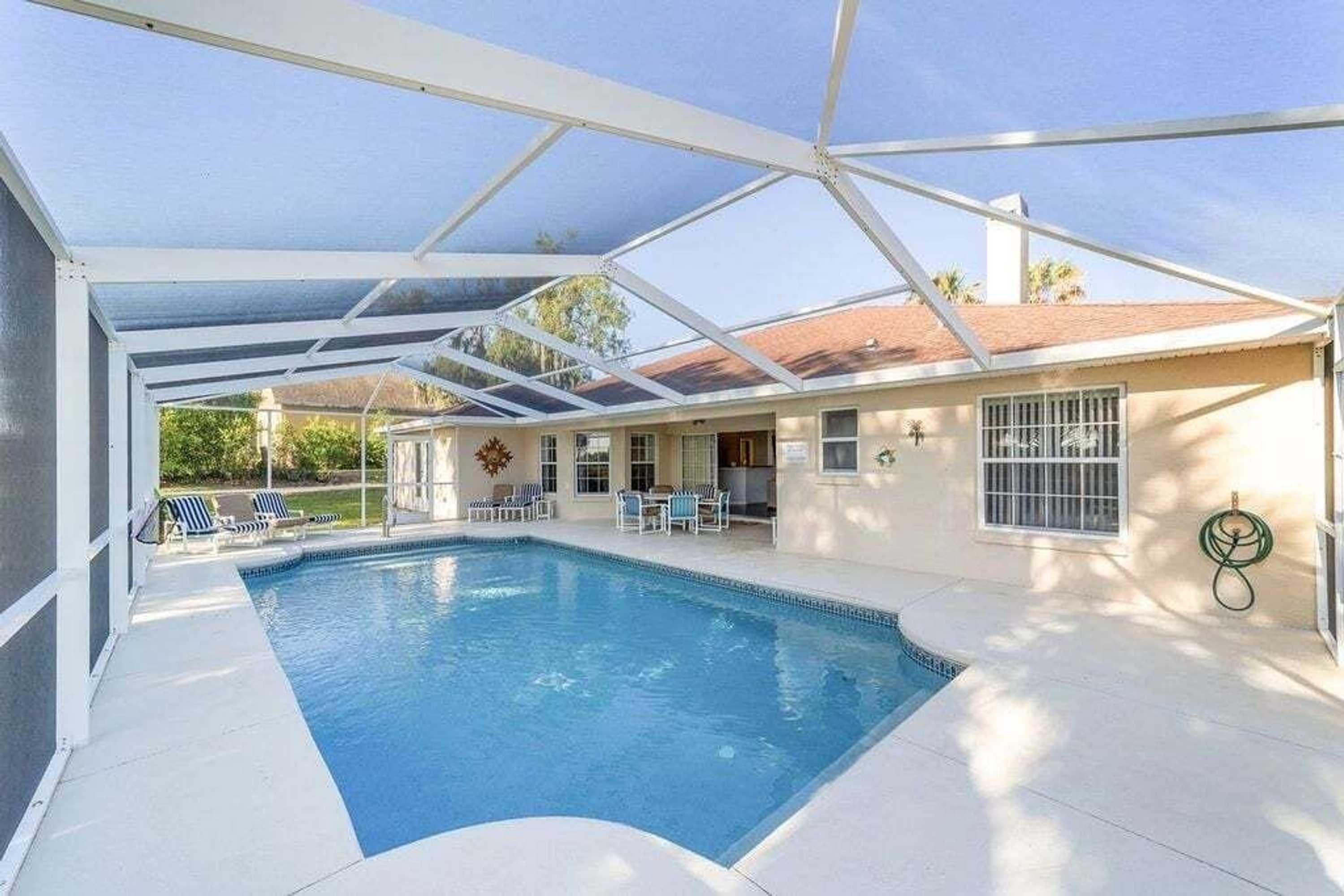 Gift card for Family Vacations 5 Bedroom Poolhome Gift card for Family Vacations 5 Bedroom Poolhome