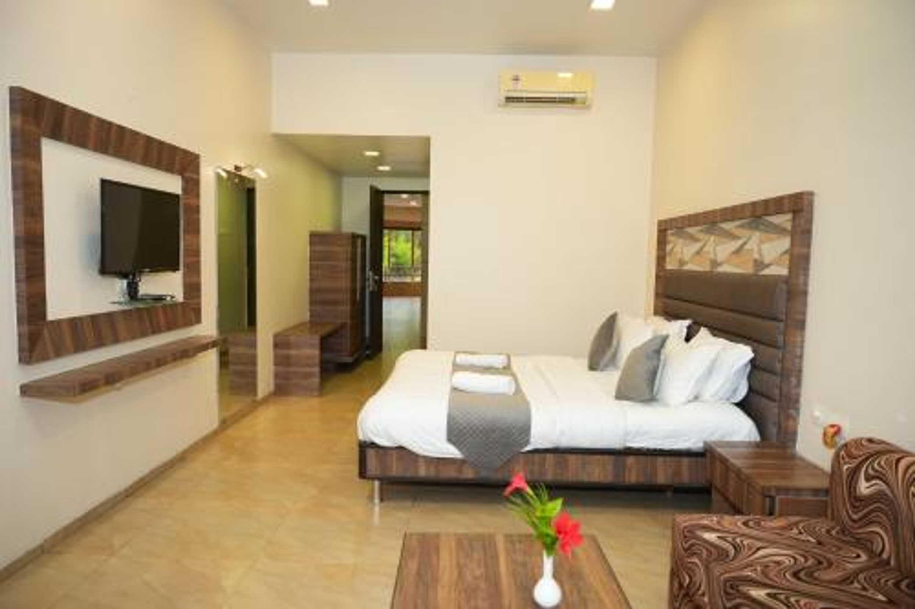 Gift card for Hotel Lalit Inn Gift card for Hotel Lalit Inn