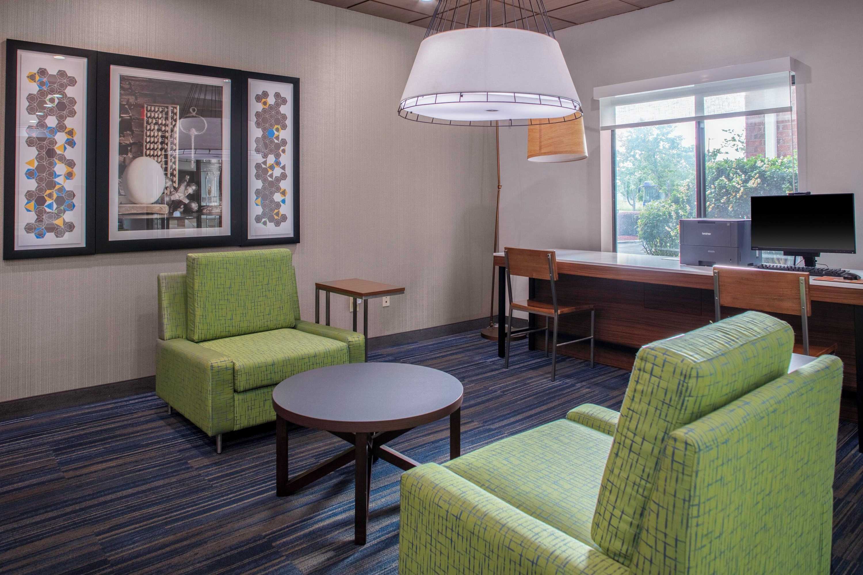 Gift card for Holiday Inn Express & Suites Roanoke Rapids SE by Ihg Gift card for Holiday Inn Express & Suites Roanoke Rapids SE by Ihg