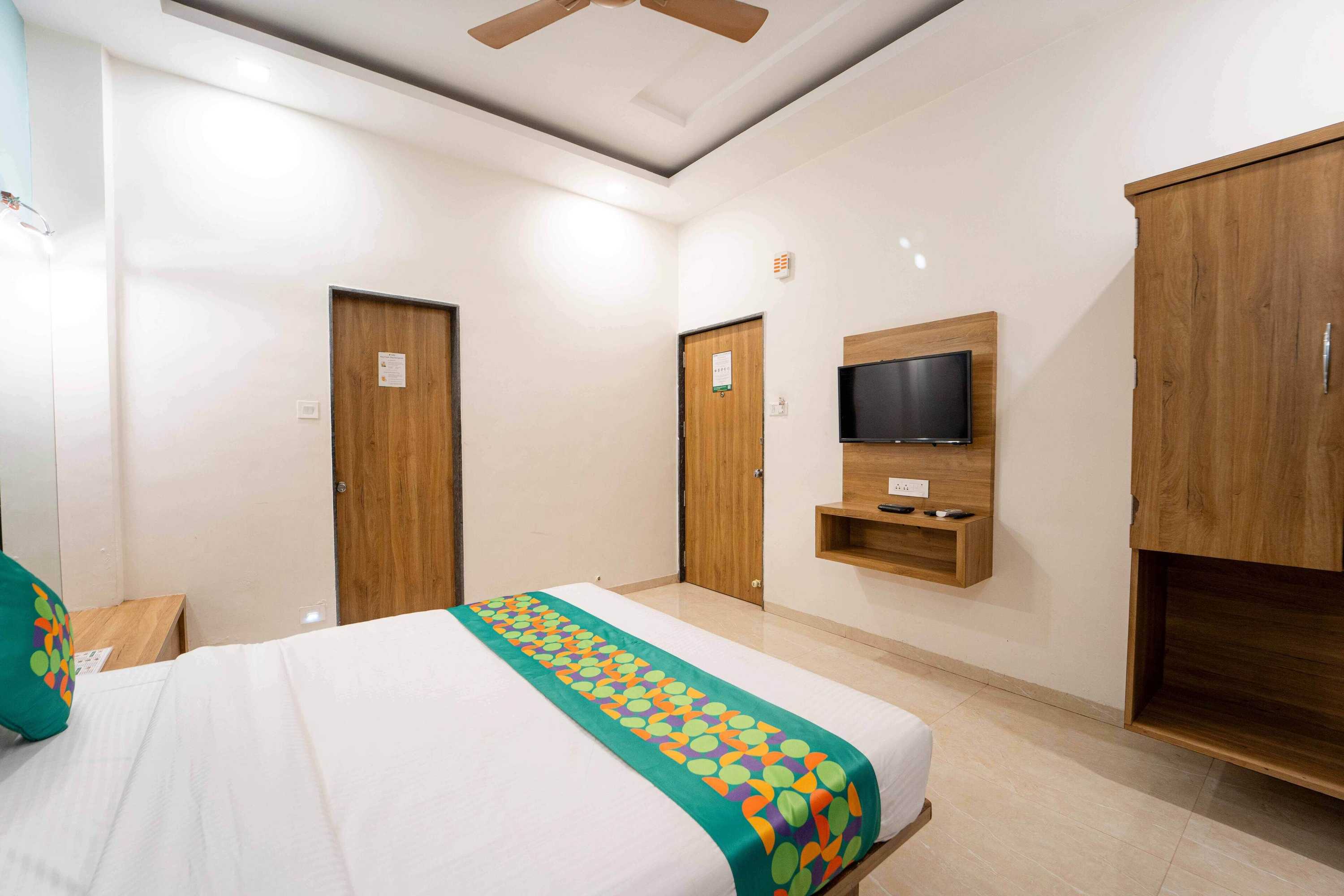 Gift card for Treebo Winter Town Venna Lake