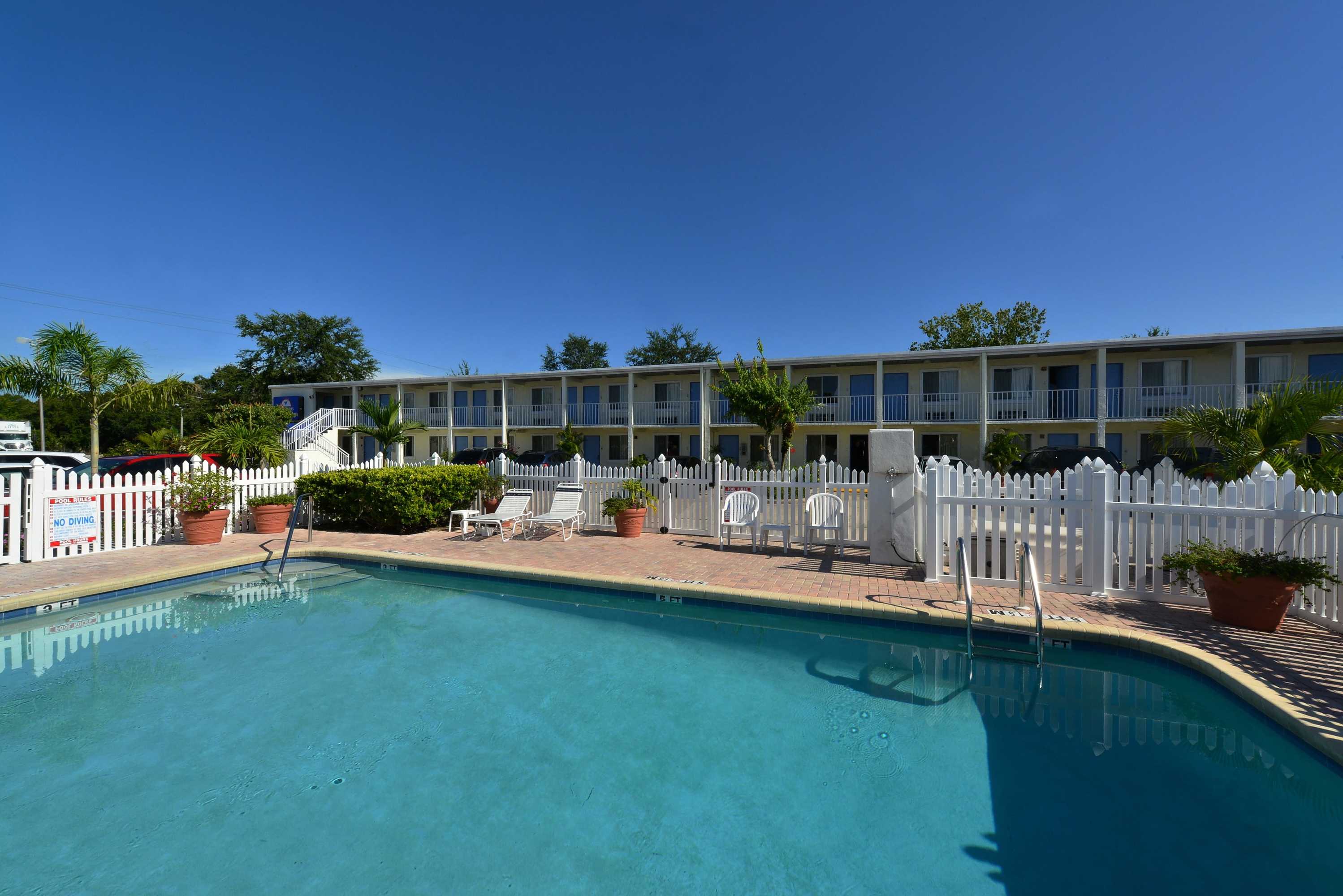 Gift card for Americas Best Value Inn Bradenton Sarasota Gift card for Americas Best Value Inn Bradenton Sarasota