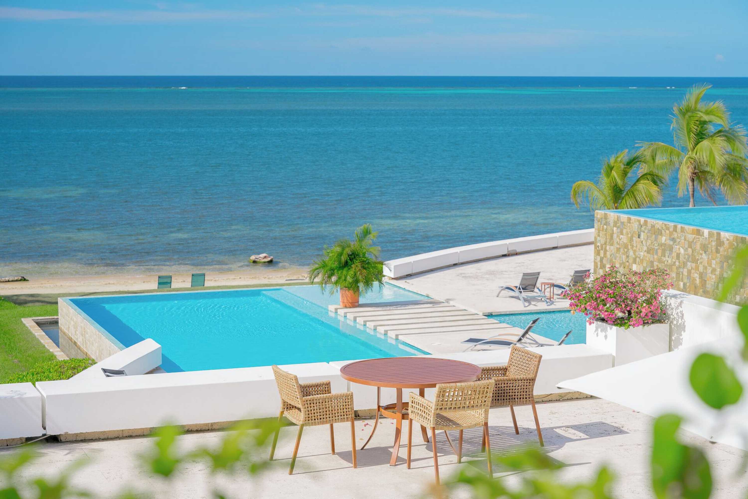 Gift card for Las Verandas Hotel & Villas Gift card for Las Verandas Hotel & Villas