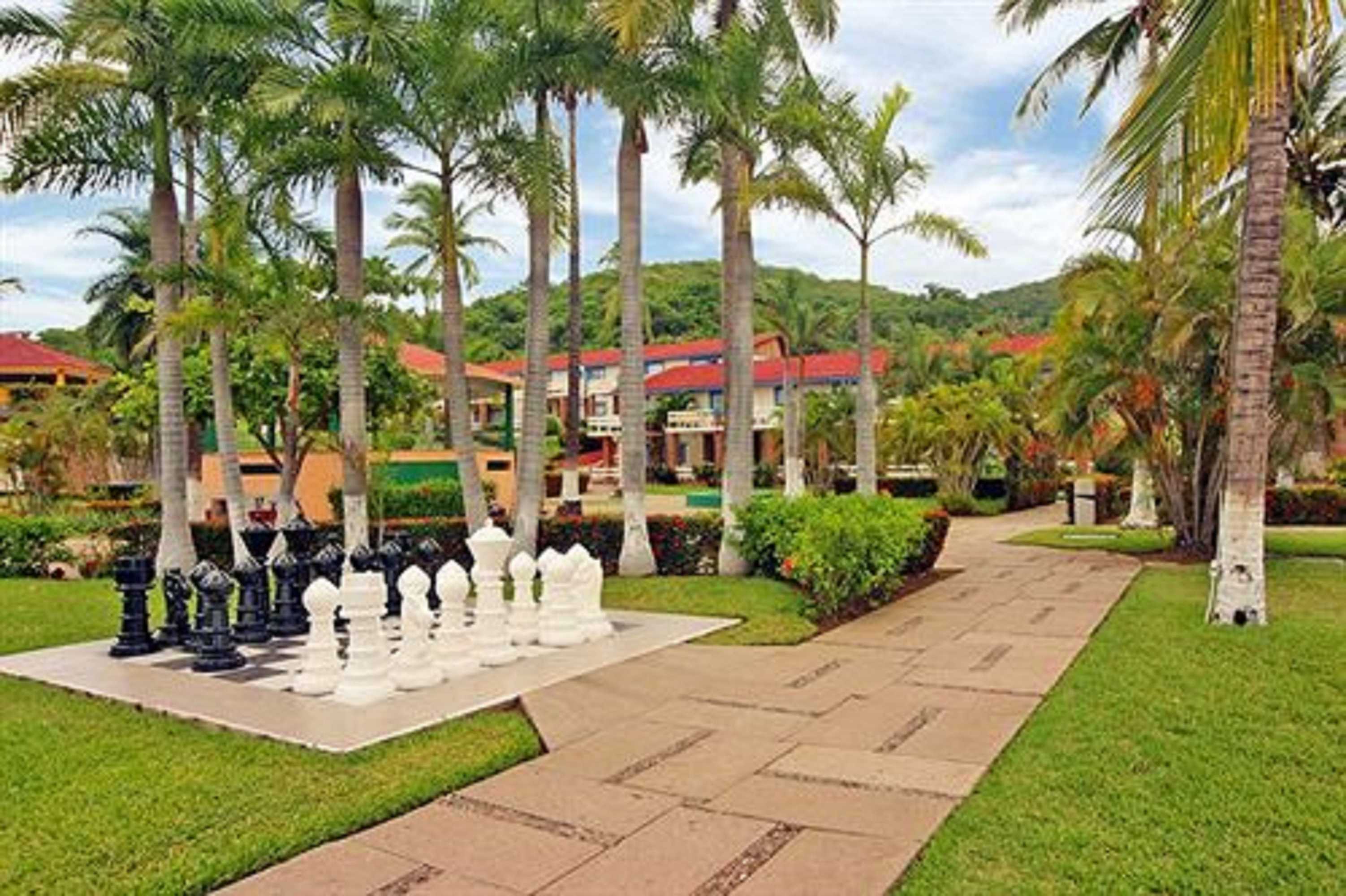 Gift card for Qualton Club Ixtapa - All Inclusive Gift card for Qualton Club Ixtapa - All Inclusive