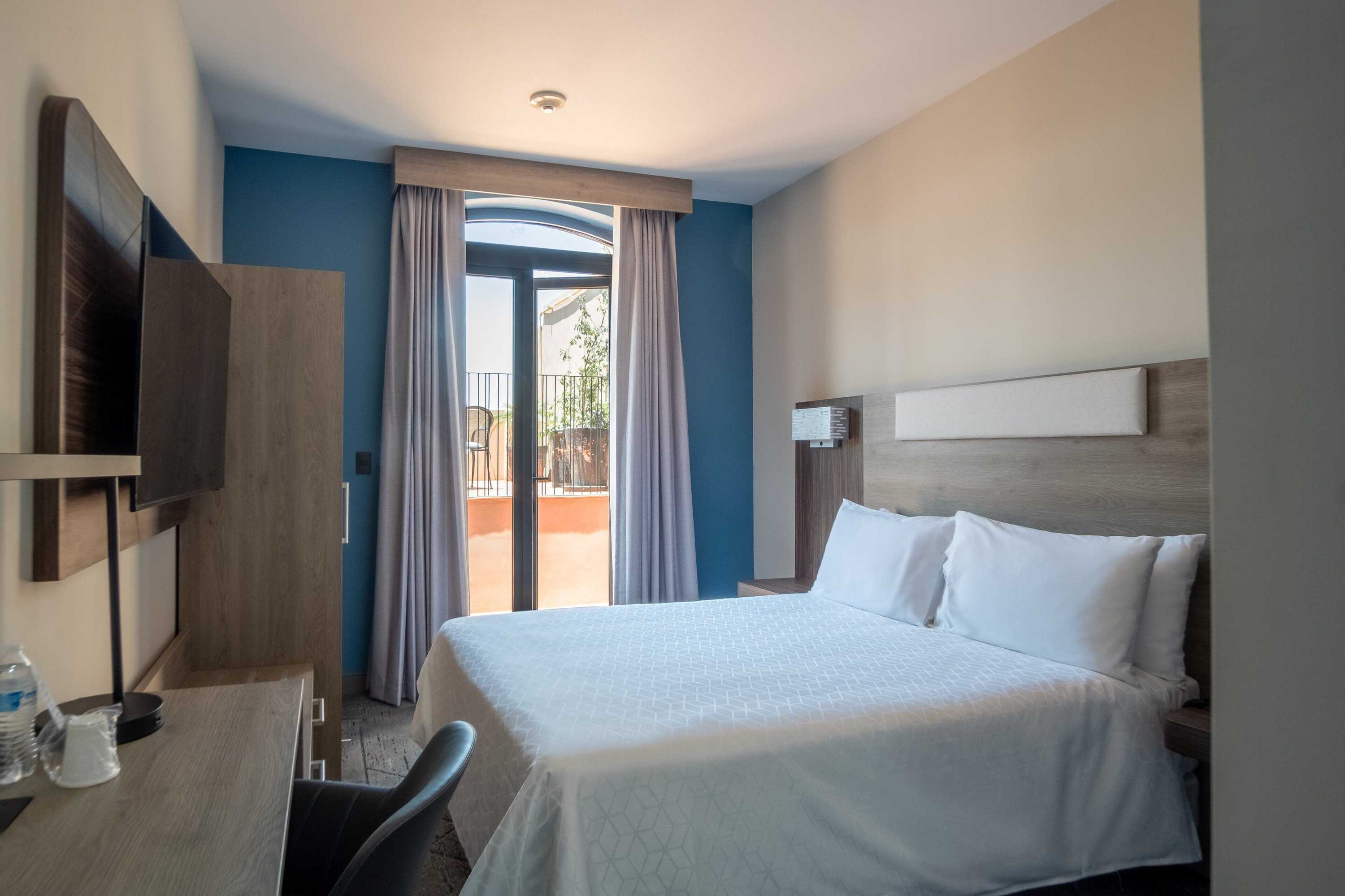 Gift card for Holiday Inn Express Morelia Centro Historico by Ihg Gift card for Holiday Inn Express Morelia Centro Historico by Ihg