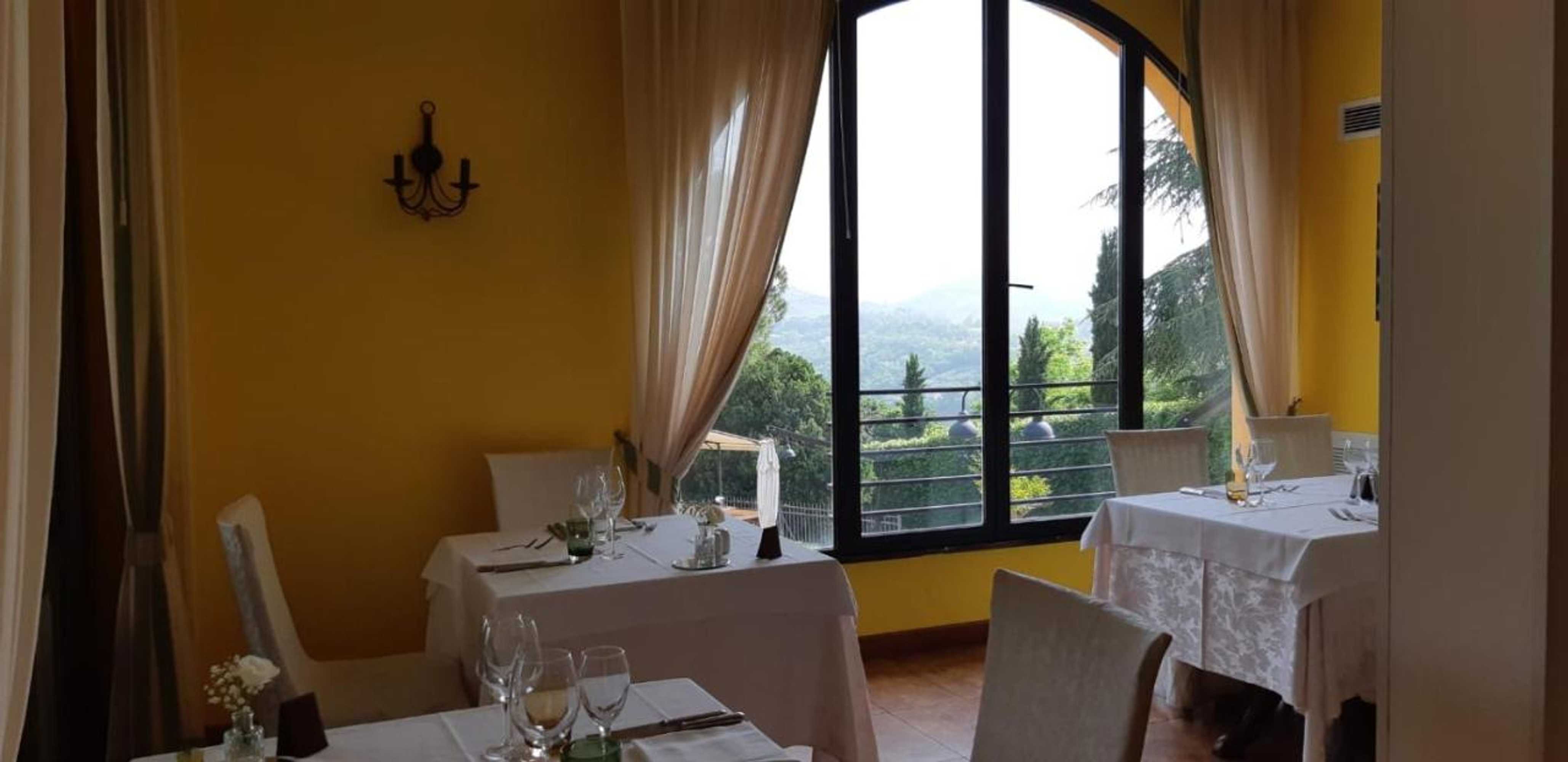 Gift card for Villa Del Poeta