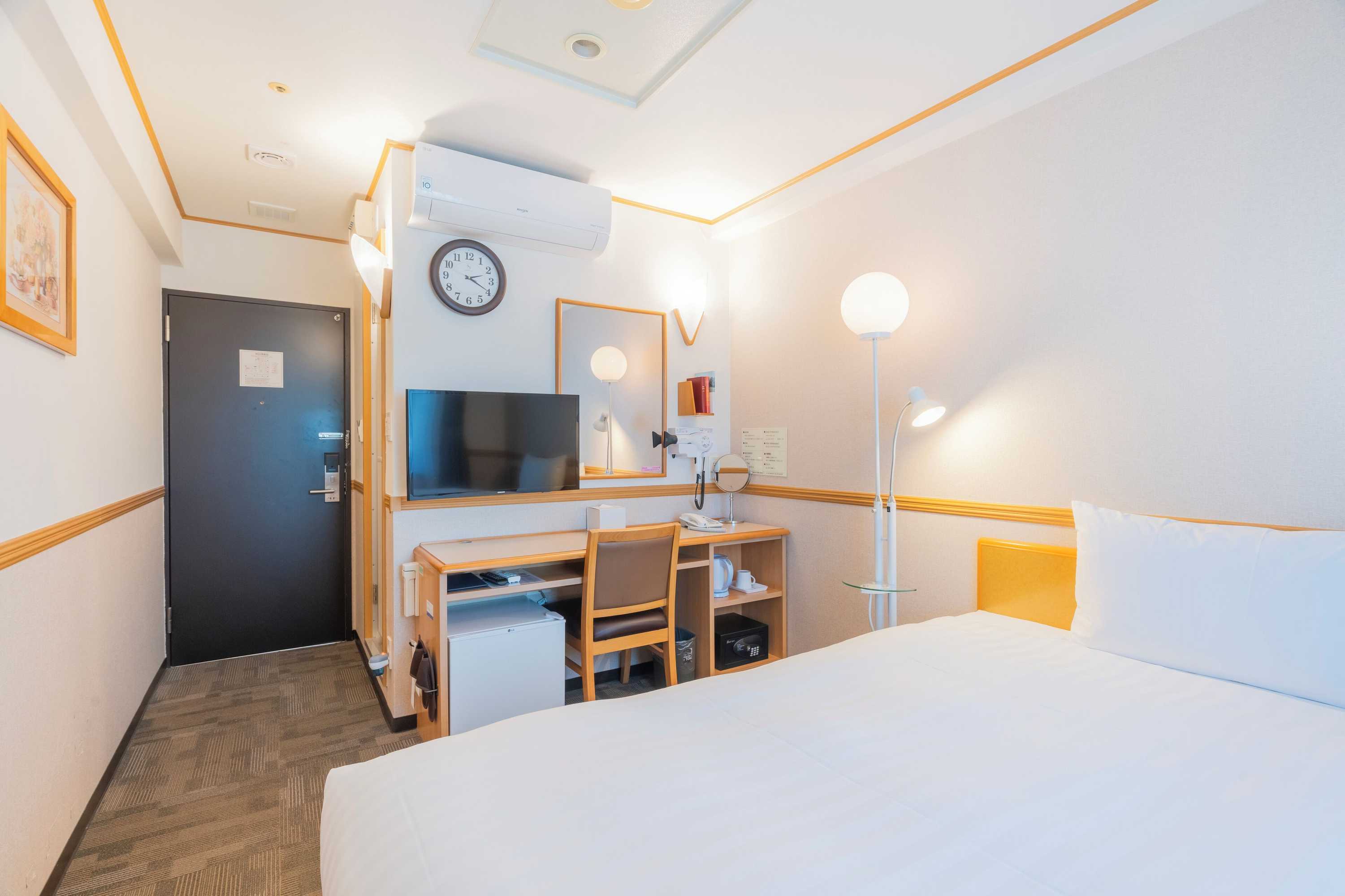 Gift card for Toyoko Inn Busan Station No.1 Gift card for Toyoko Inn Busan Station No.1