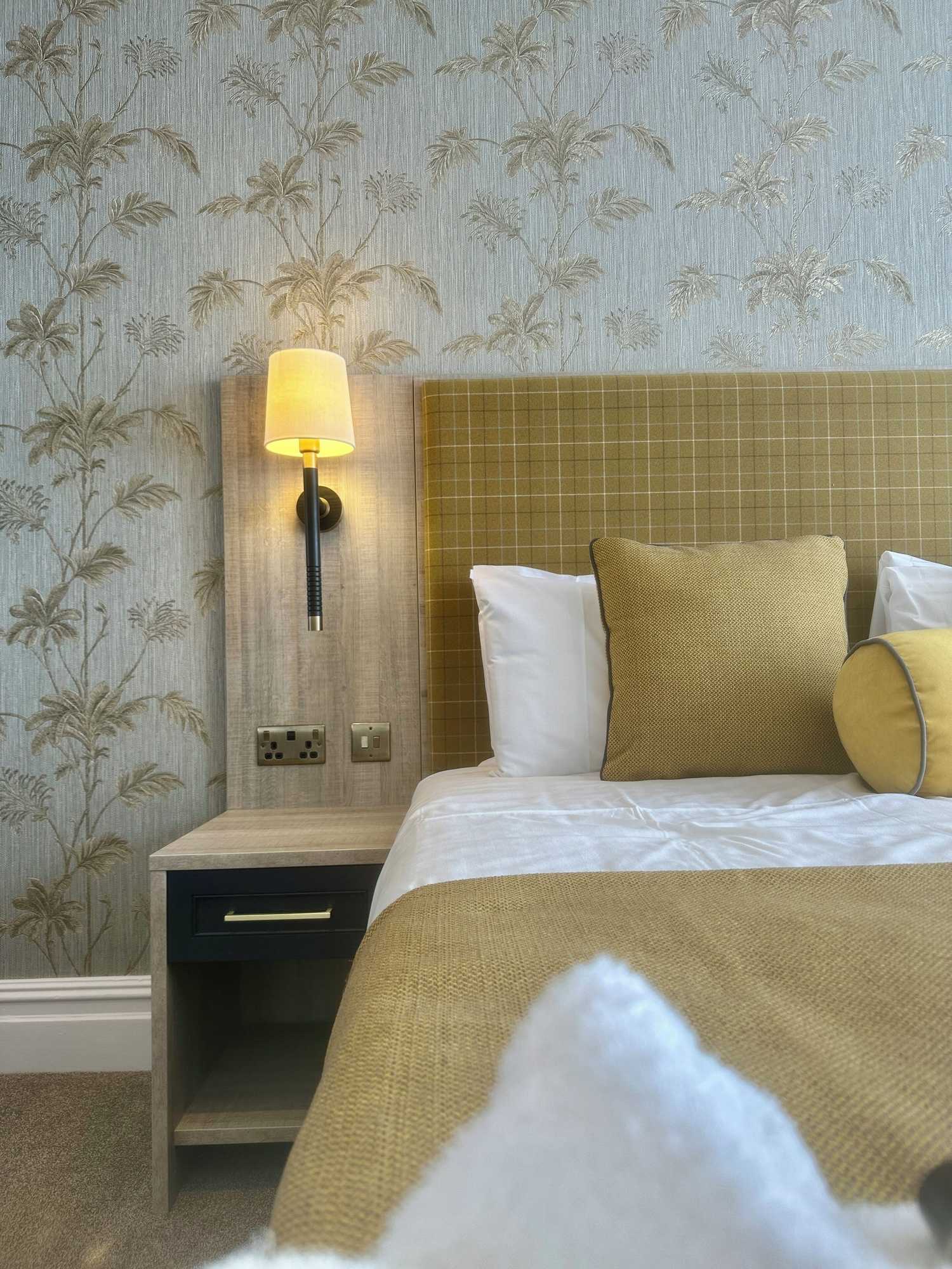 Gift card for Best Western Brook Hotel Felixstowe Gift card for Best Western Brook Hotel Felixstowe