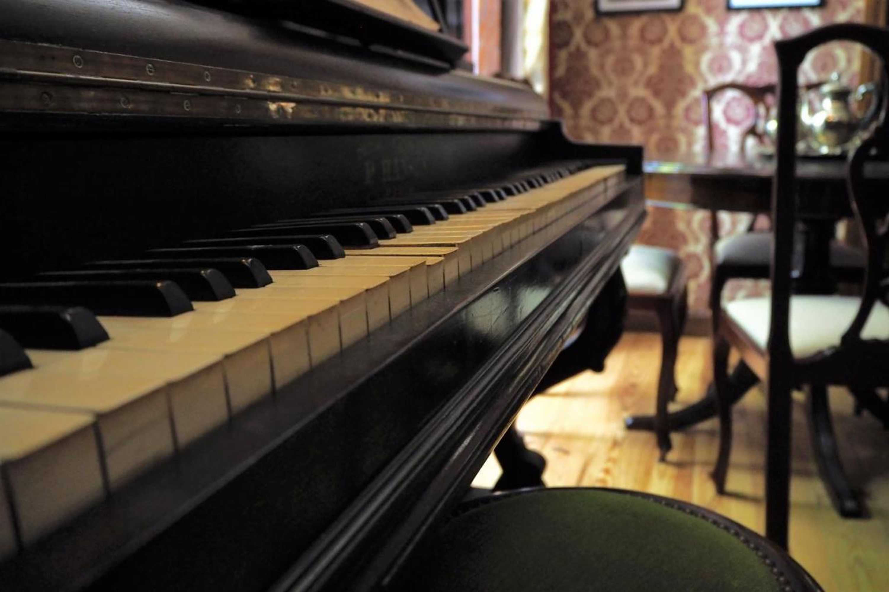 Gift card for Casa Dos Gomes Gift card for Casa Dos Gomes