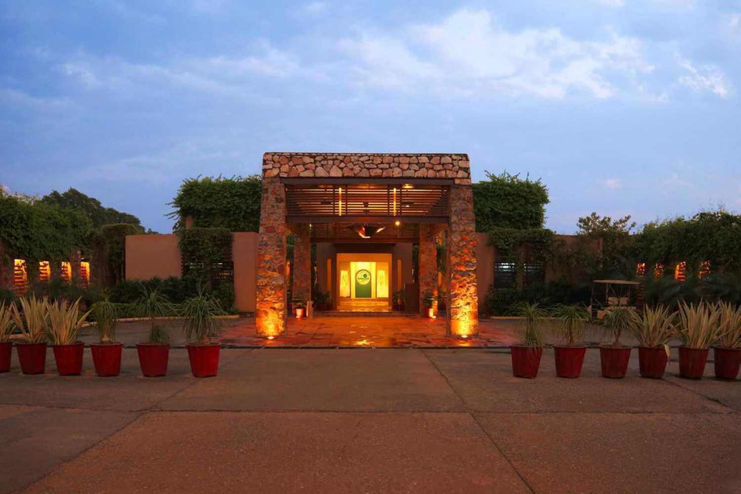 Gift card for Lemon Tree Hotel Tarudhan Valley Gift card for Lemon Tree Hotel Tarudhan Valley