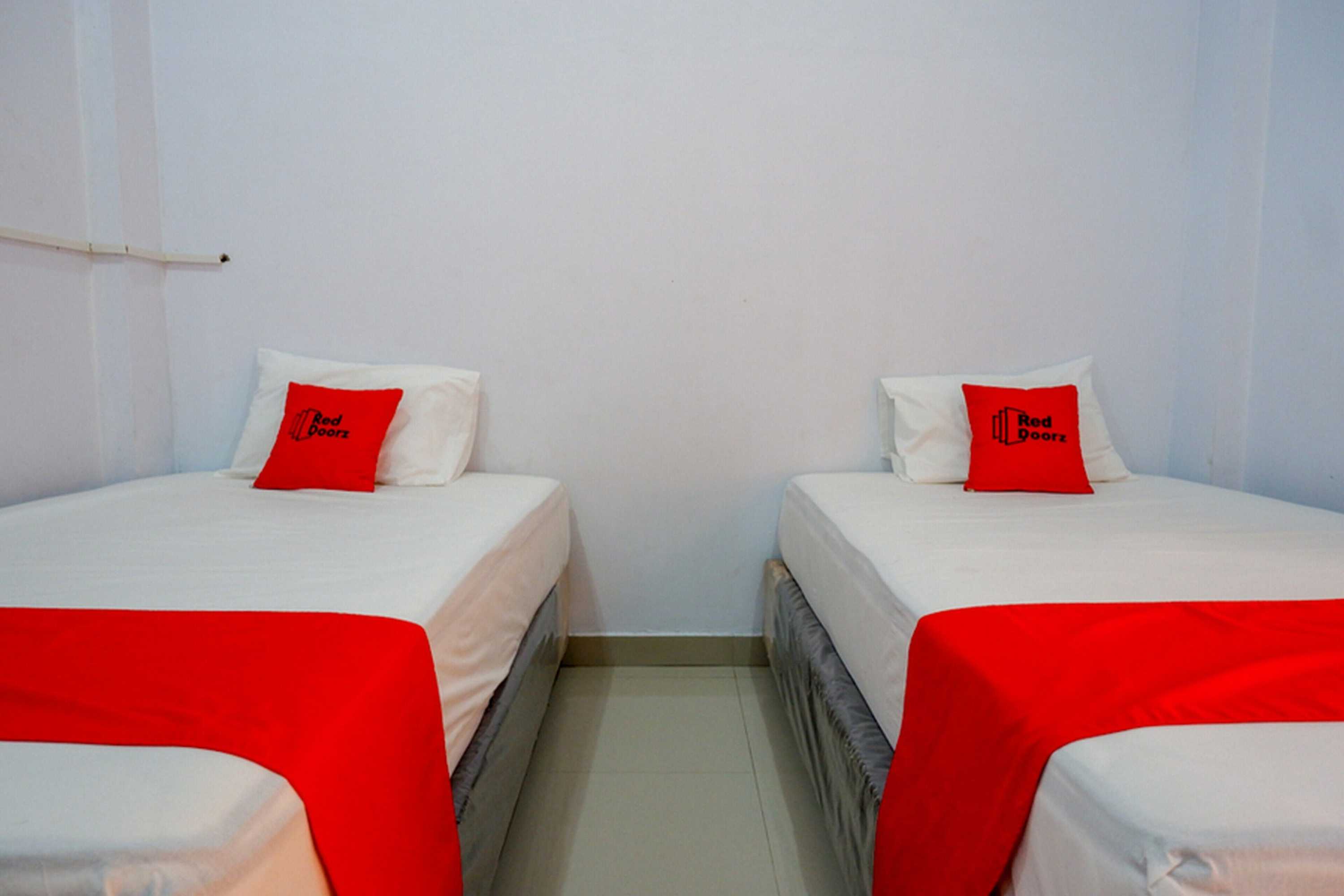 Gift card for Reddoorz Near Lokawisata Baturaden 2 Gift card for Reddoorz Near Lokawisata Baturaden 2