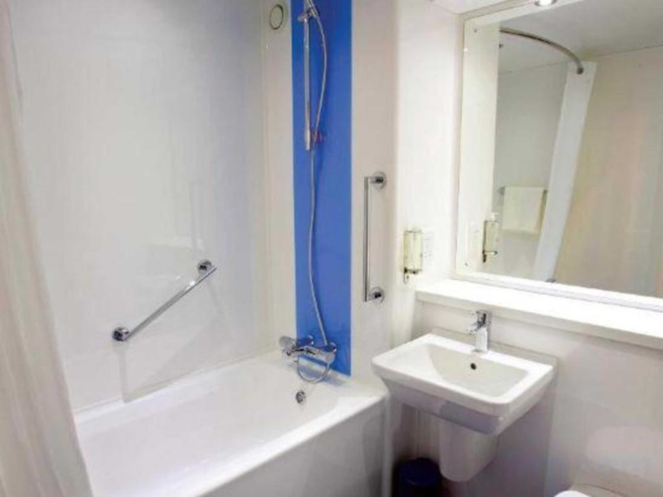 Gift card for Travelodge Newcastle Whitemare Pool