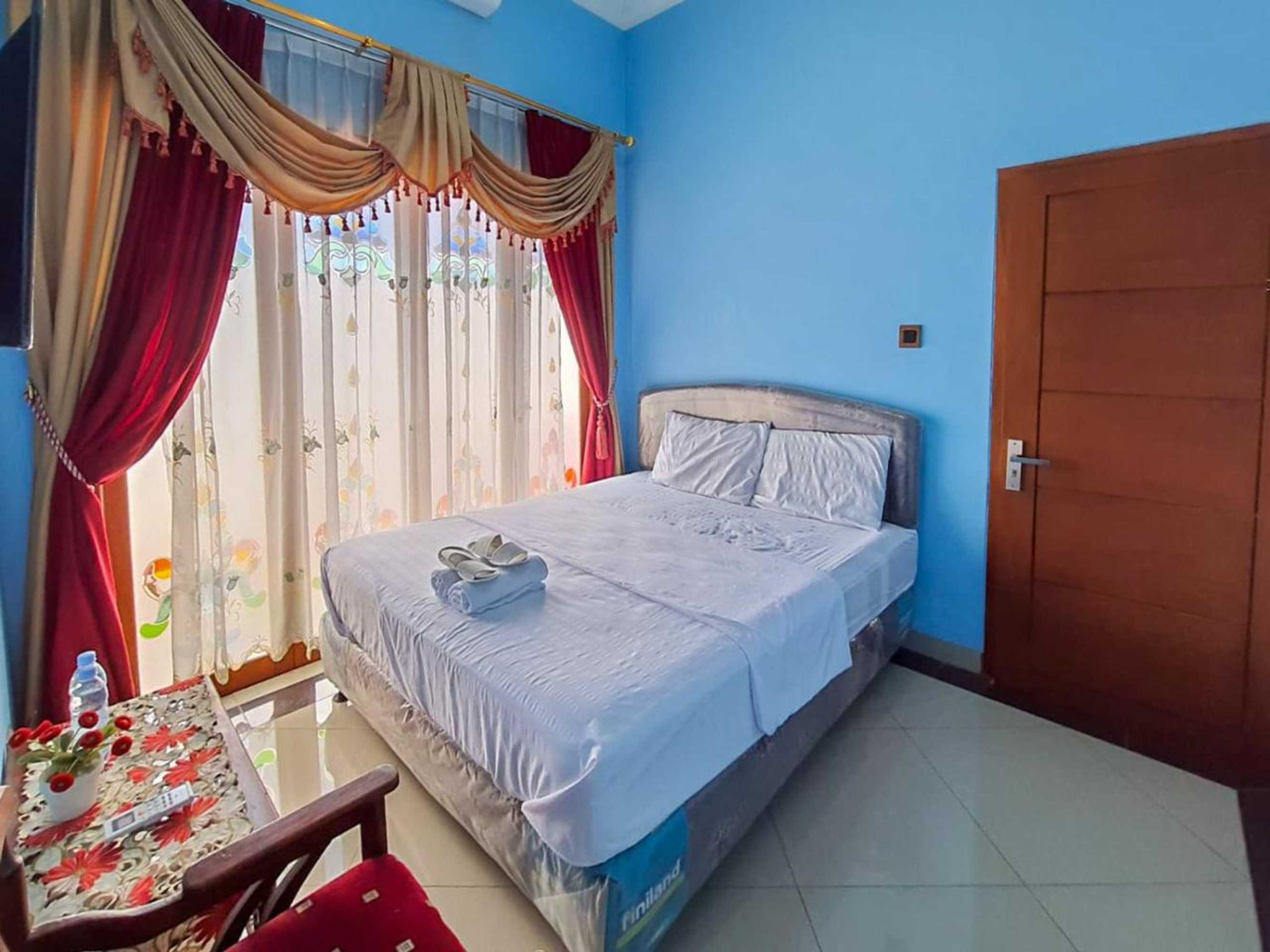 Gift card for Pakde Air Cafe And Homestay Grabag Magelang Mitra Reddoorz Gift card for Pakde Air Cafe And Homestay Grabag Magelang Mitra Reddoorz