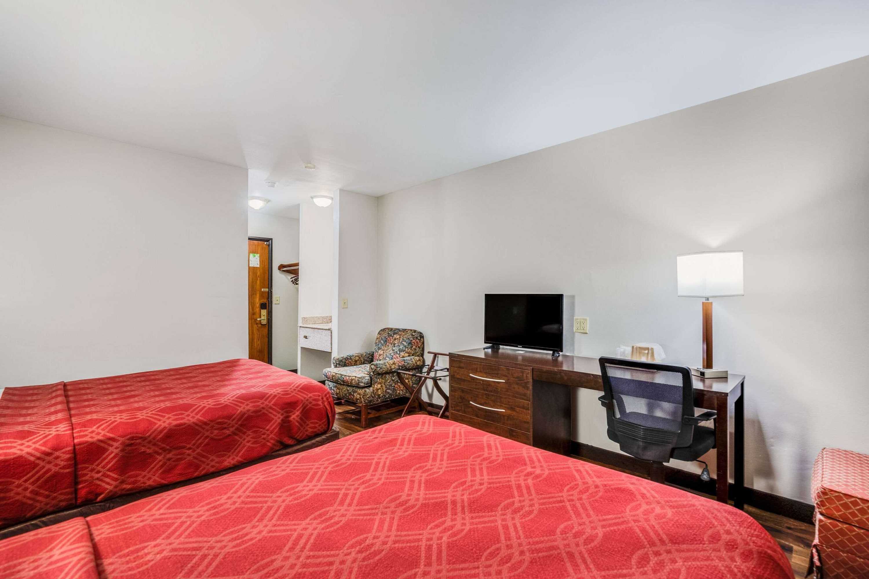 Gift card for Econo Lodge Milwaukee Airport Gift card for Econo Lodge Milwaukee Airport