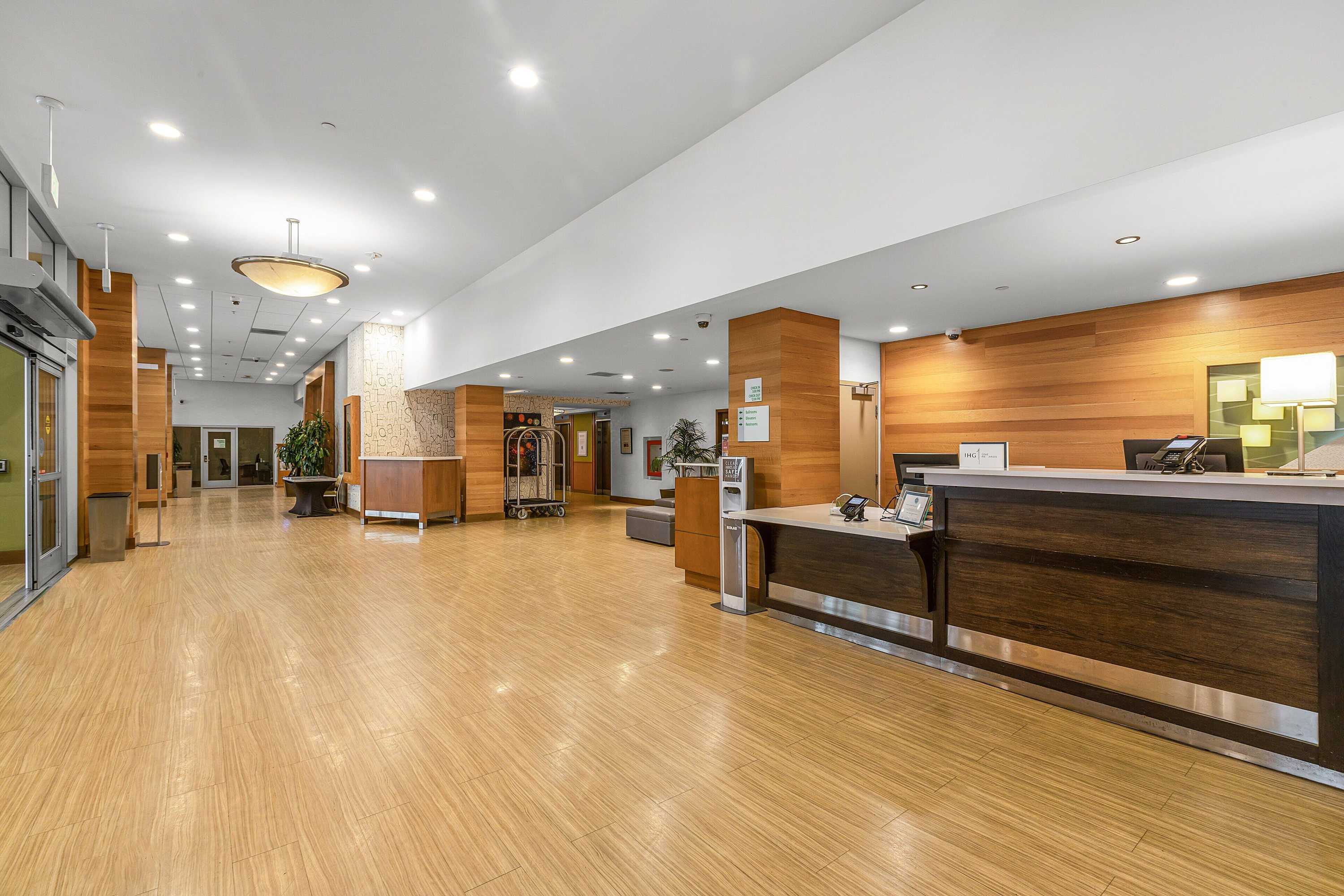 Gift card for Holiday Inn Golden Gateway by Ihg Gift card for Holiday Inn Golden Gateway by Ihg