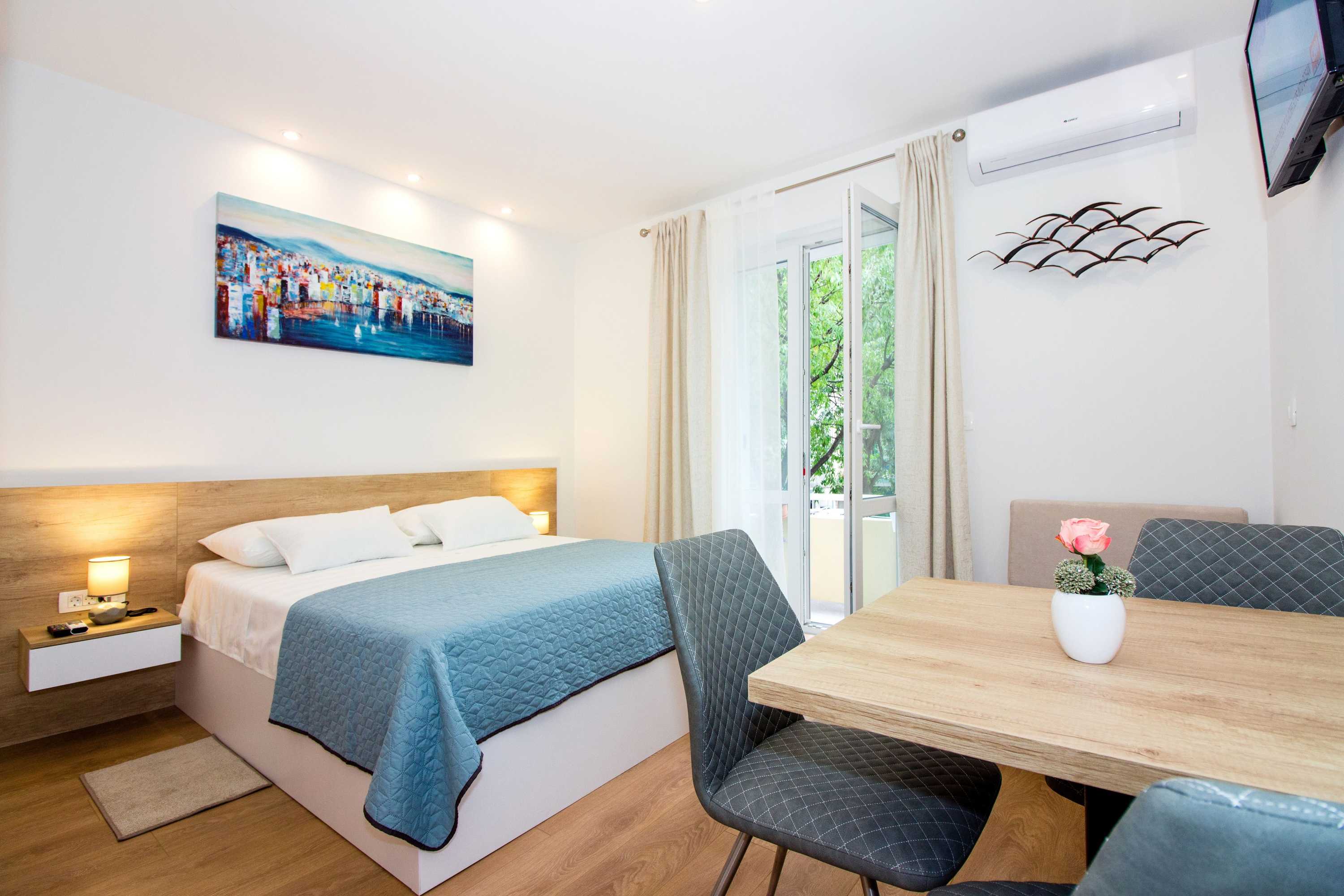 Gift card for Lugo Apartments