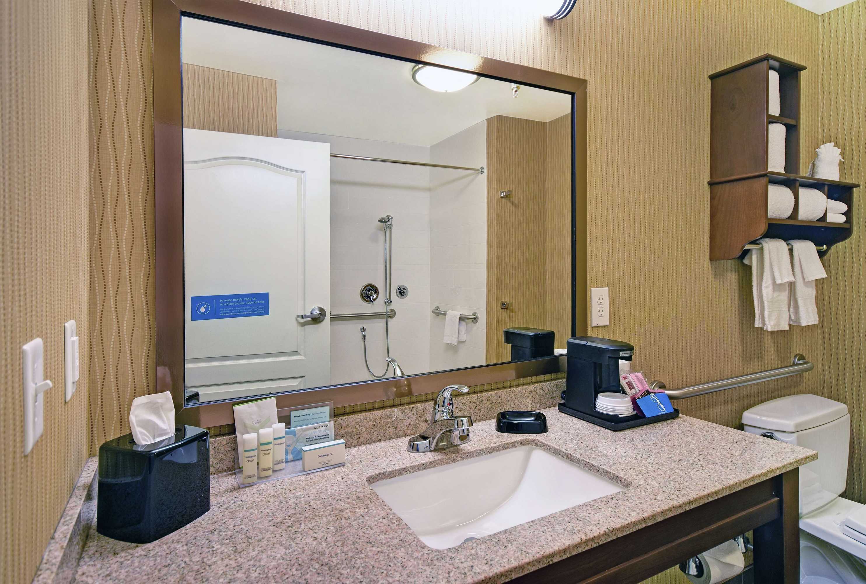 Gift card for Hampton Inn & Suites Milwaukee/franklin Gift card for Hampton Inn & Suites Milwaukee/franklin