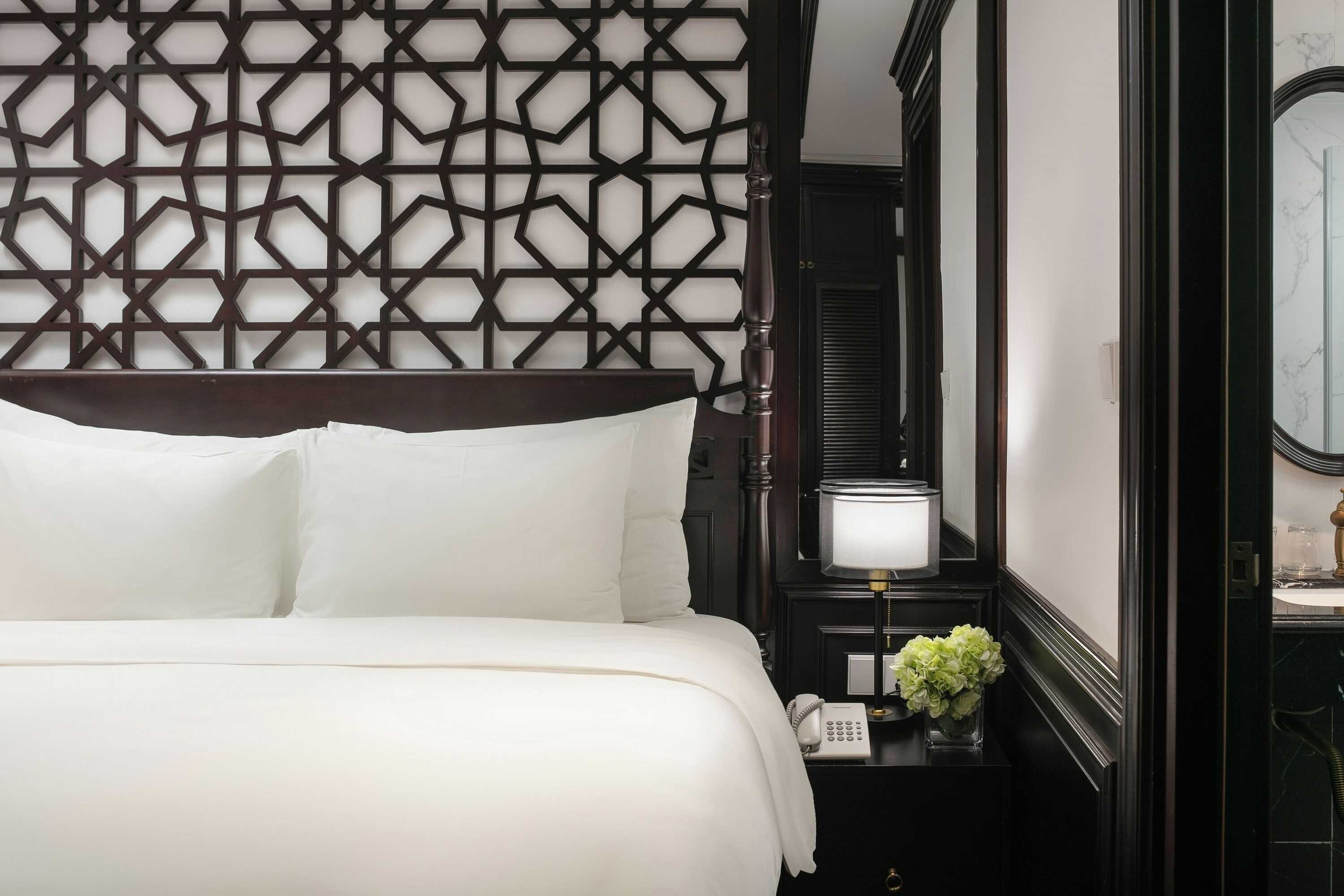 Gift card for May De Ville Crown Hotel & Spa Gift card for May De Ville Crown Hotel & Spa