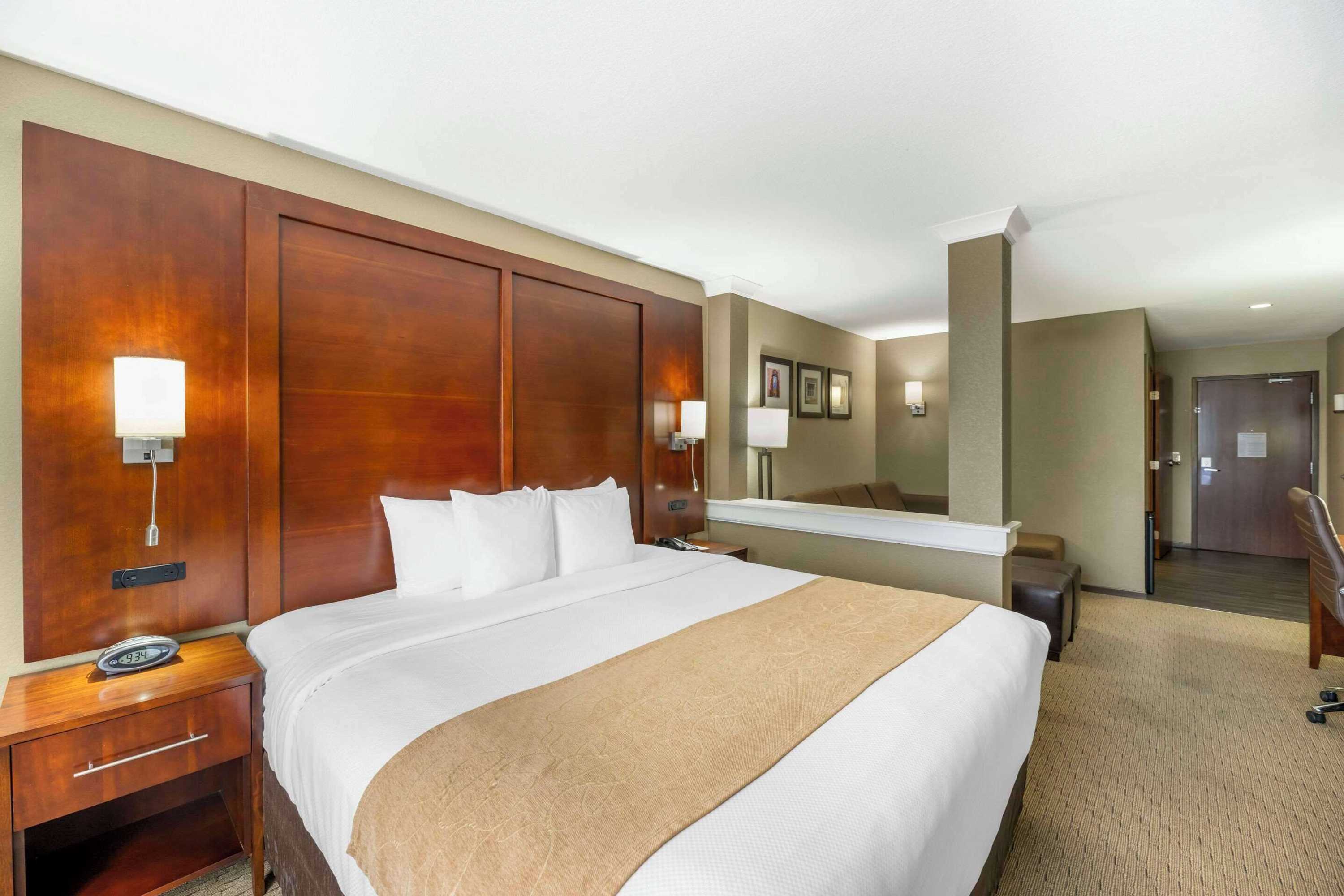 Gift card for Comfort Suites Carlsbad Gift card for Comfort Suites Carlsbad