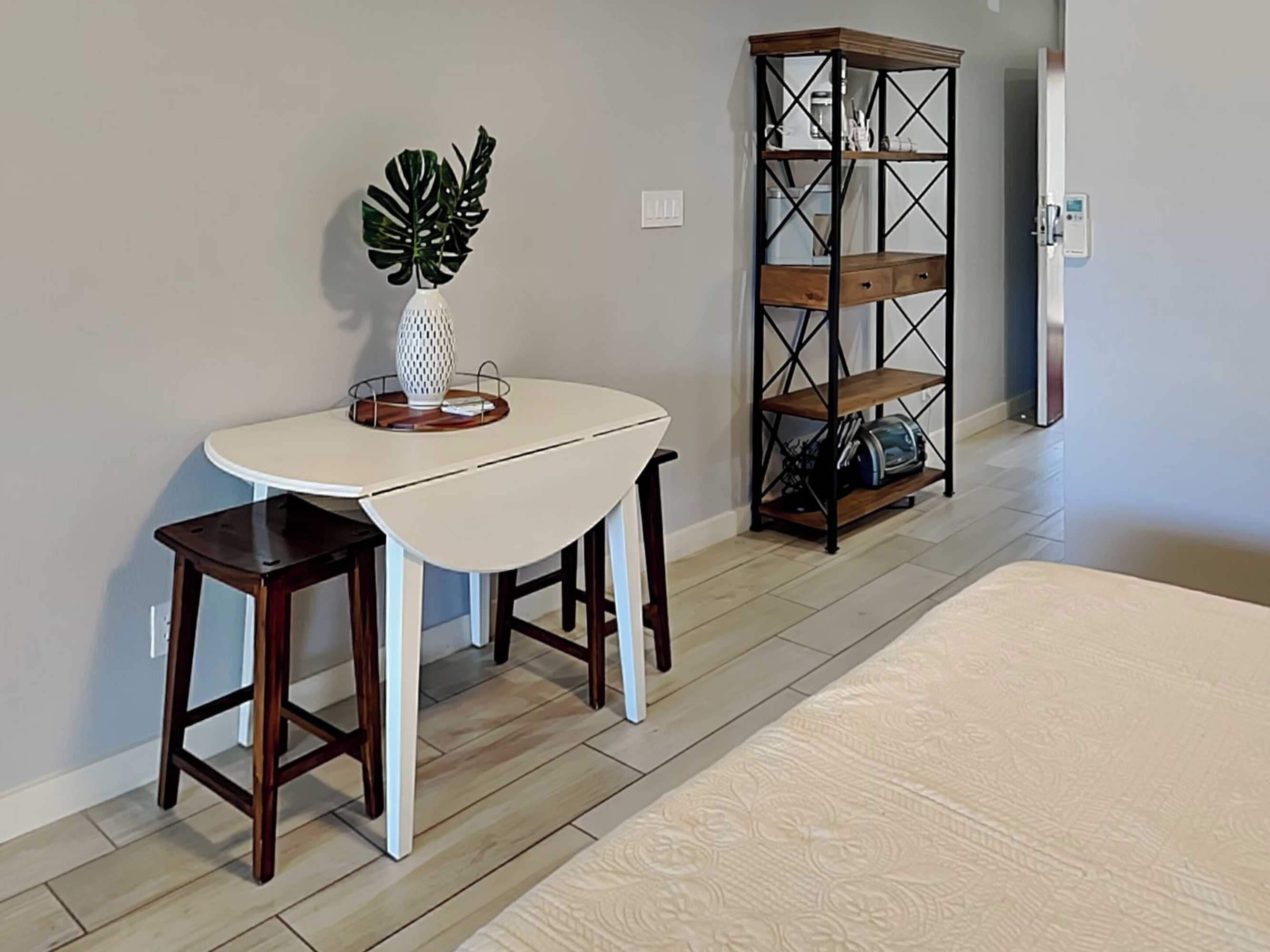 Gift card for Kihei Bay Surf 227 by Maui Rental Group Gift card for Kihei Bay Surf 227 by Maui Rental Group