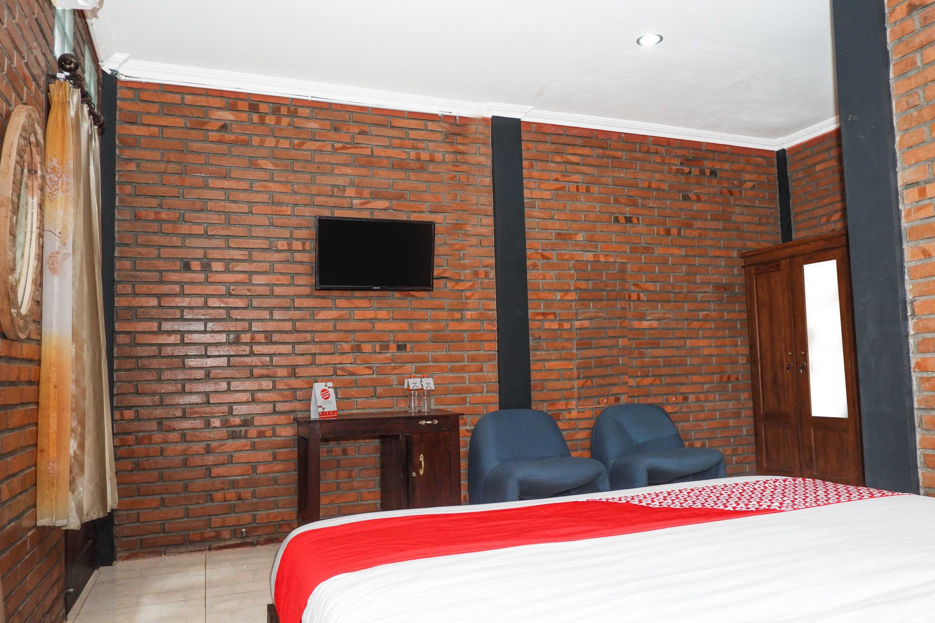 Gift card for Collection O 550 Kebon Krapyak Cottage Syariah Gift card for Collection O 550 Kebon Krapyak Cottage Syariah