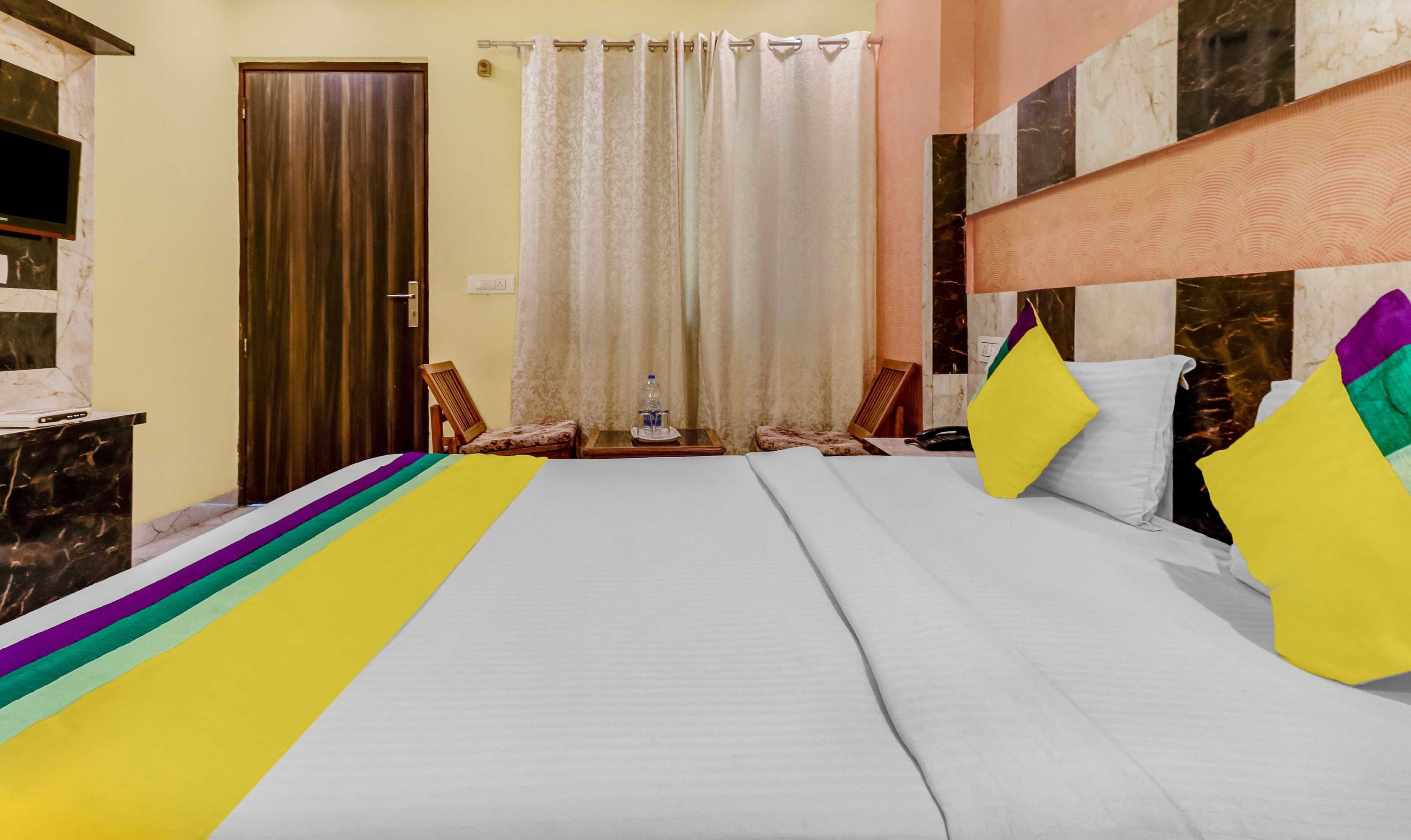 Gift card for Itsy Hotels Royal Residency Gift card for Itsy Hotels Royal Residency
