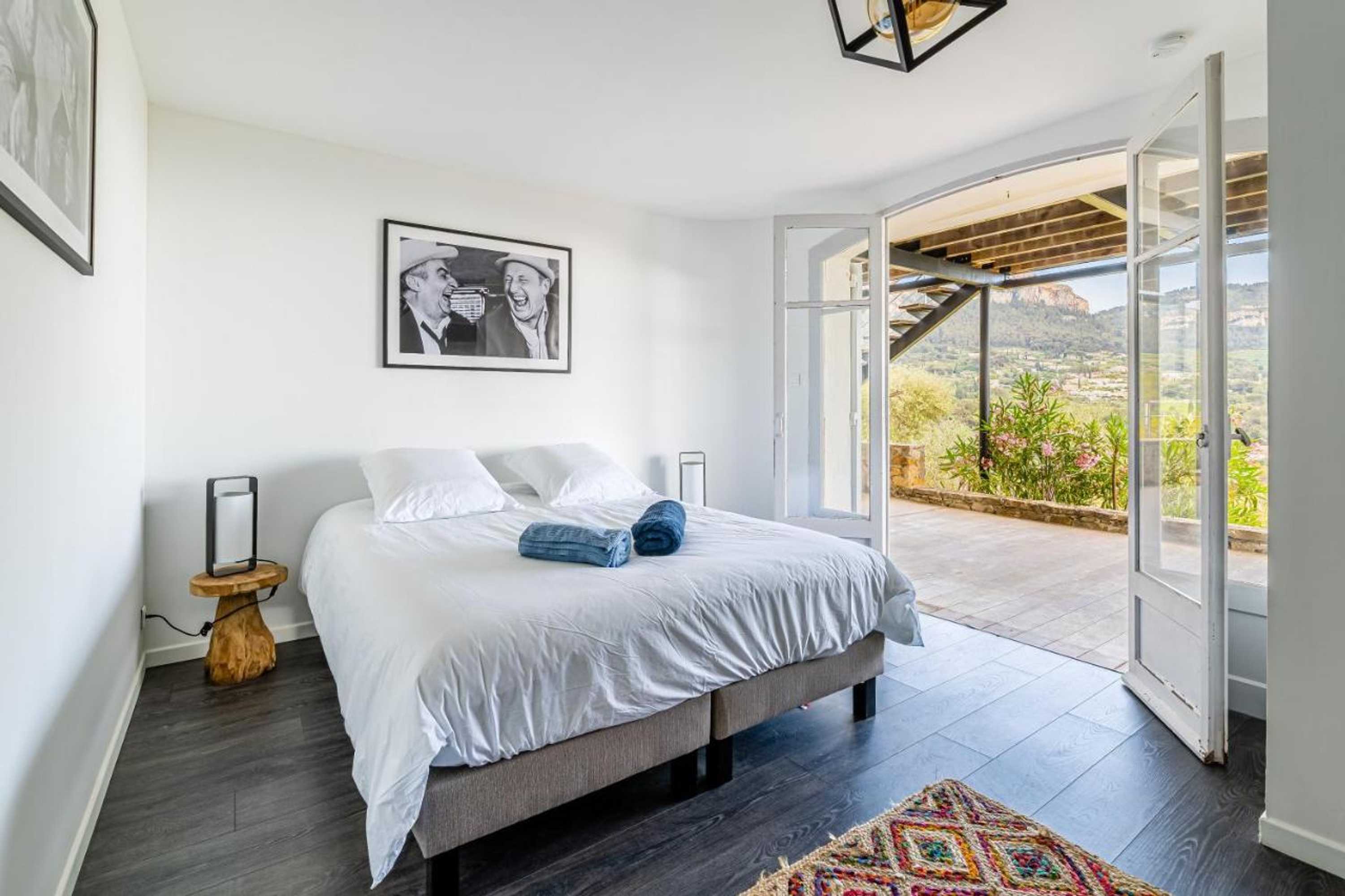 Gift card for Villa Canaille Par Dodo-à-Cassis